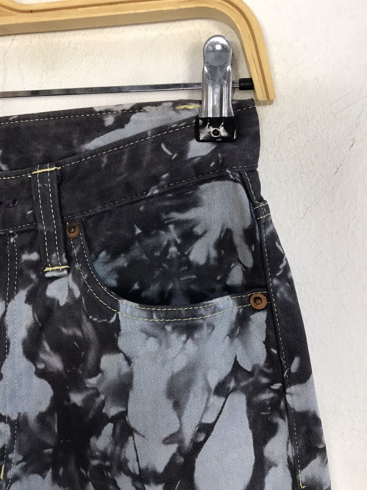 Japanese Brand × Vintage Vintage Blue Way Design Tie Dye Zipper Style Size US 27 - 5 Thumbnail