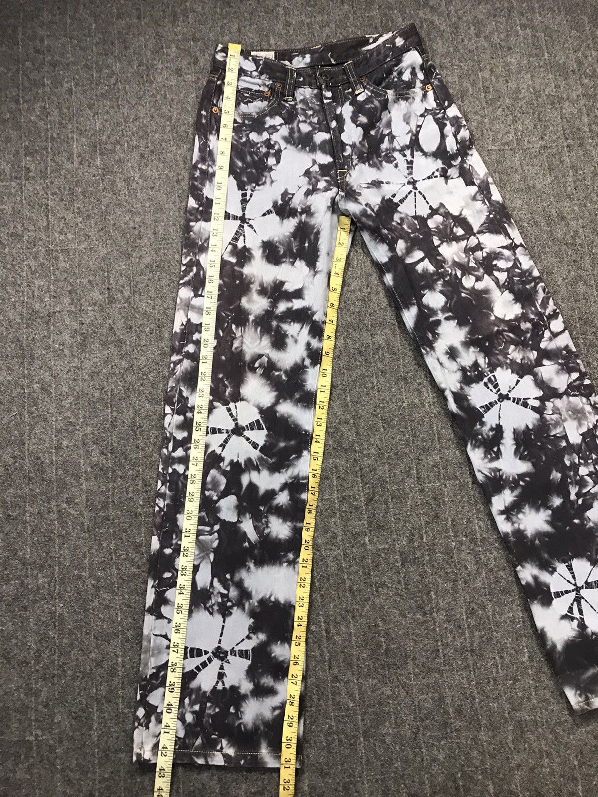 Japanese Brand × Vintage Vintage Blue Way Design Tie Dye Zipper Style Size US 27 - 20 Thumbnail