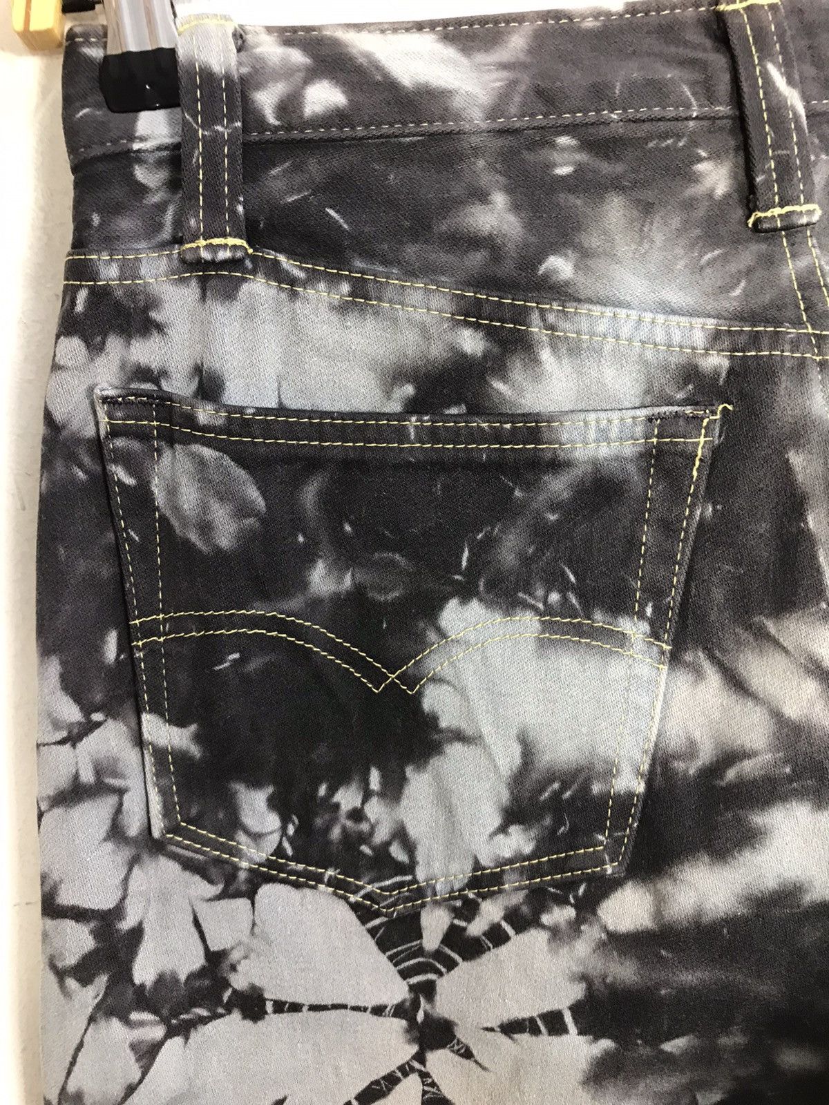 Japanese Brand × Vintage Vintage Blue Way Design Tie Dye Zipper Style Size US 27 - 12 Thumbnail
