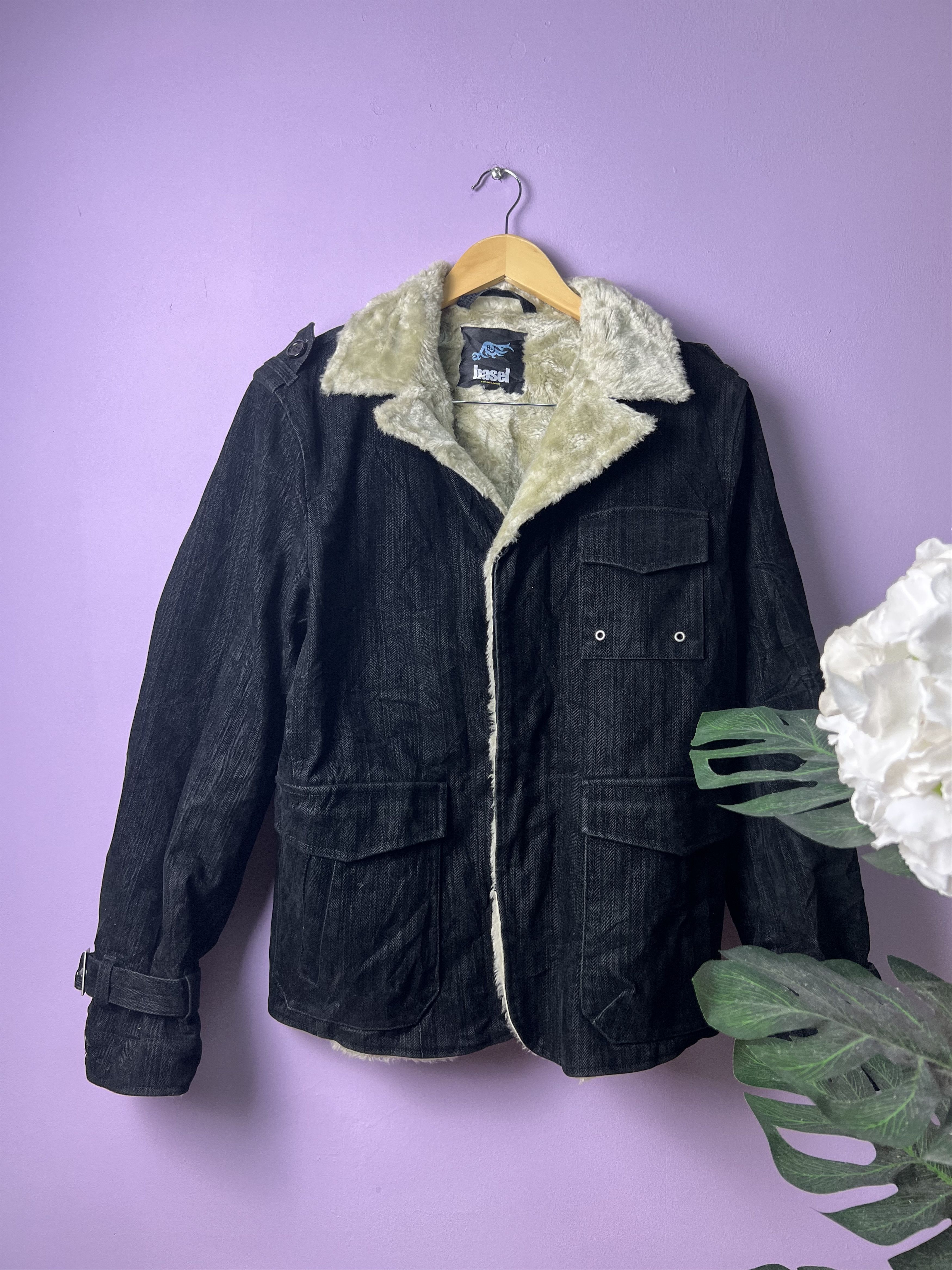 Japanese Brand 🔥Vintage Basel Sherpa Shearling Jackets Size US S / EU 44-46 / 1 - 1 Thumbnail