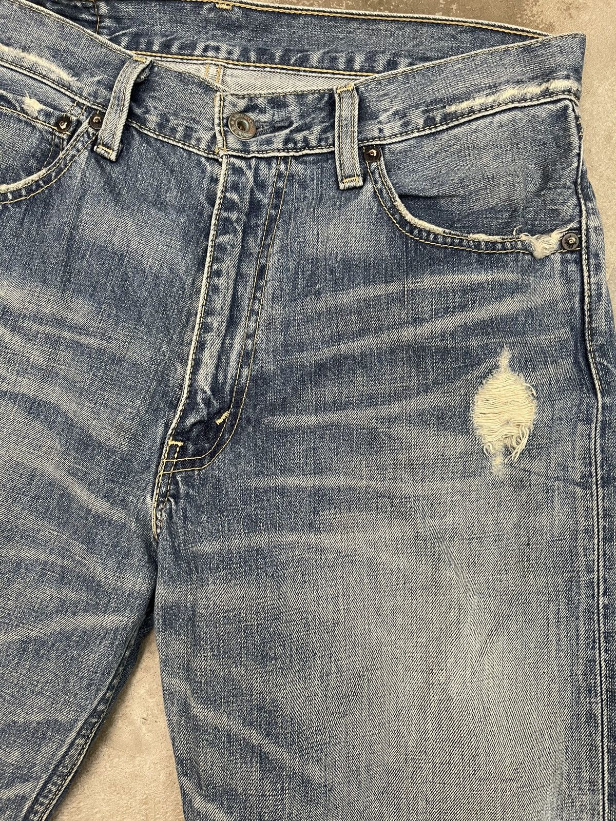 Levi's Vintage LEVIS 503 Distressed Jeans Size US 31 - 3 Thumbnail