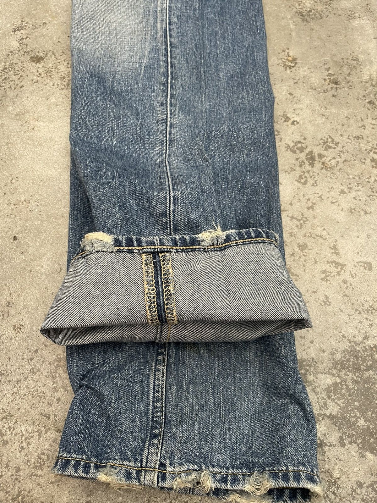Levi's Vintage LEVIS 503 Distressed Jeans Size US 31 - 14 Thumbnail