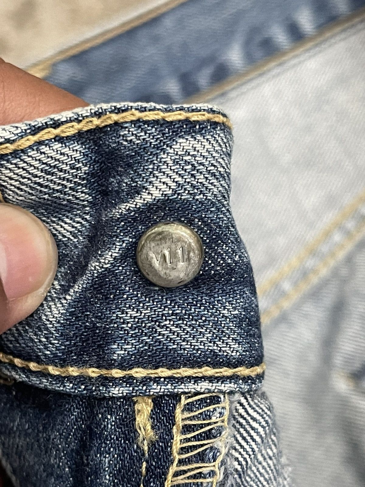 Levi's Vintage LEVIS 503 Distressed Jeans Size US 31 - 8 Thumbnail