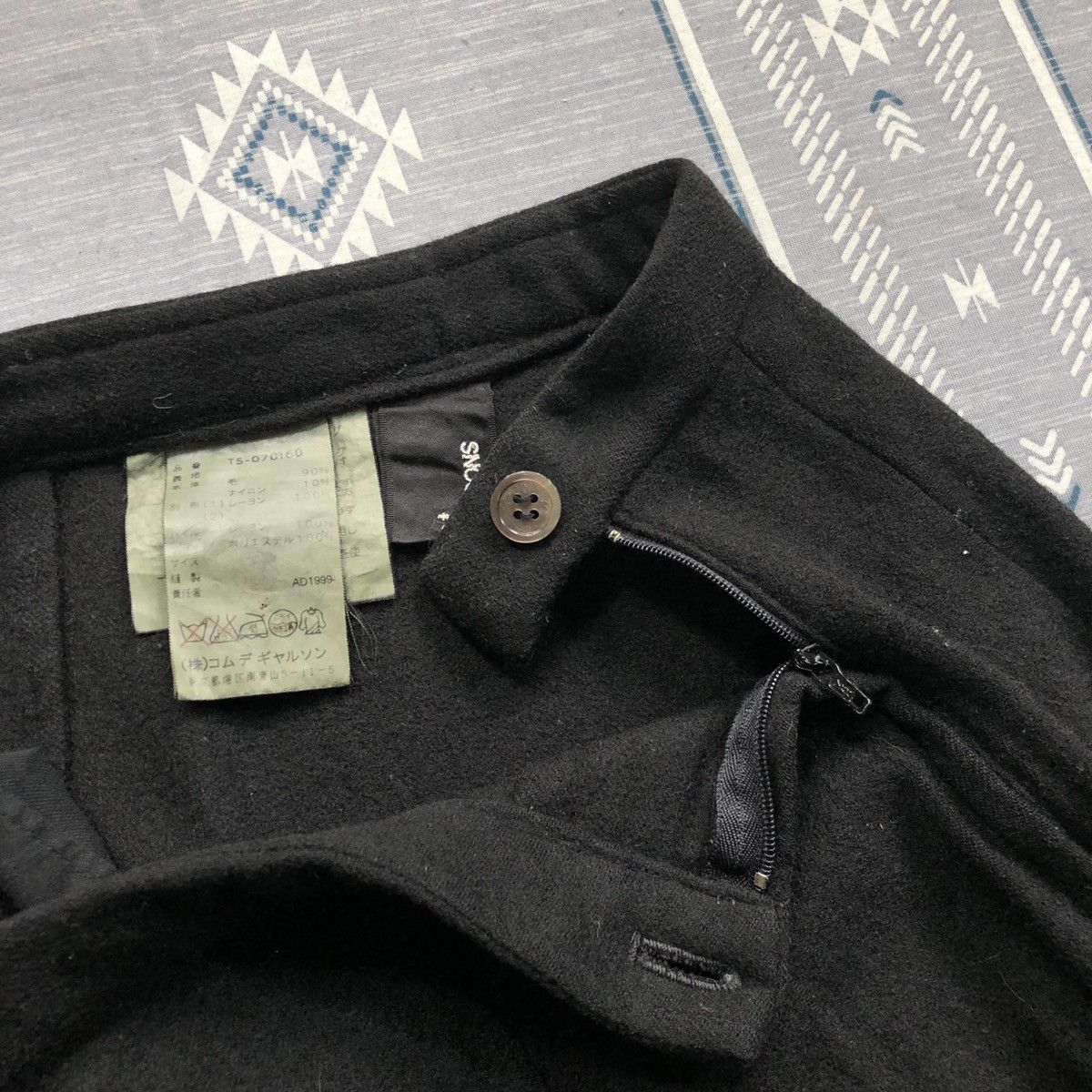 Comme des Garcons AD1999 Comme Des Garcons Junya Maxi Reconstructed Wool Skirt Size 26" / US 2 / IT 38 - 12 Thumbnail
