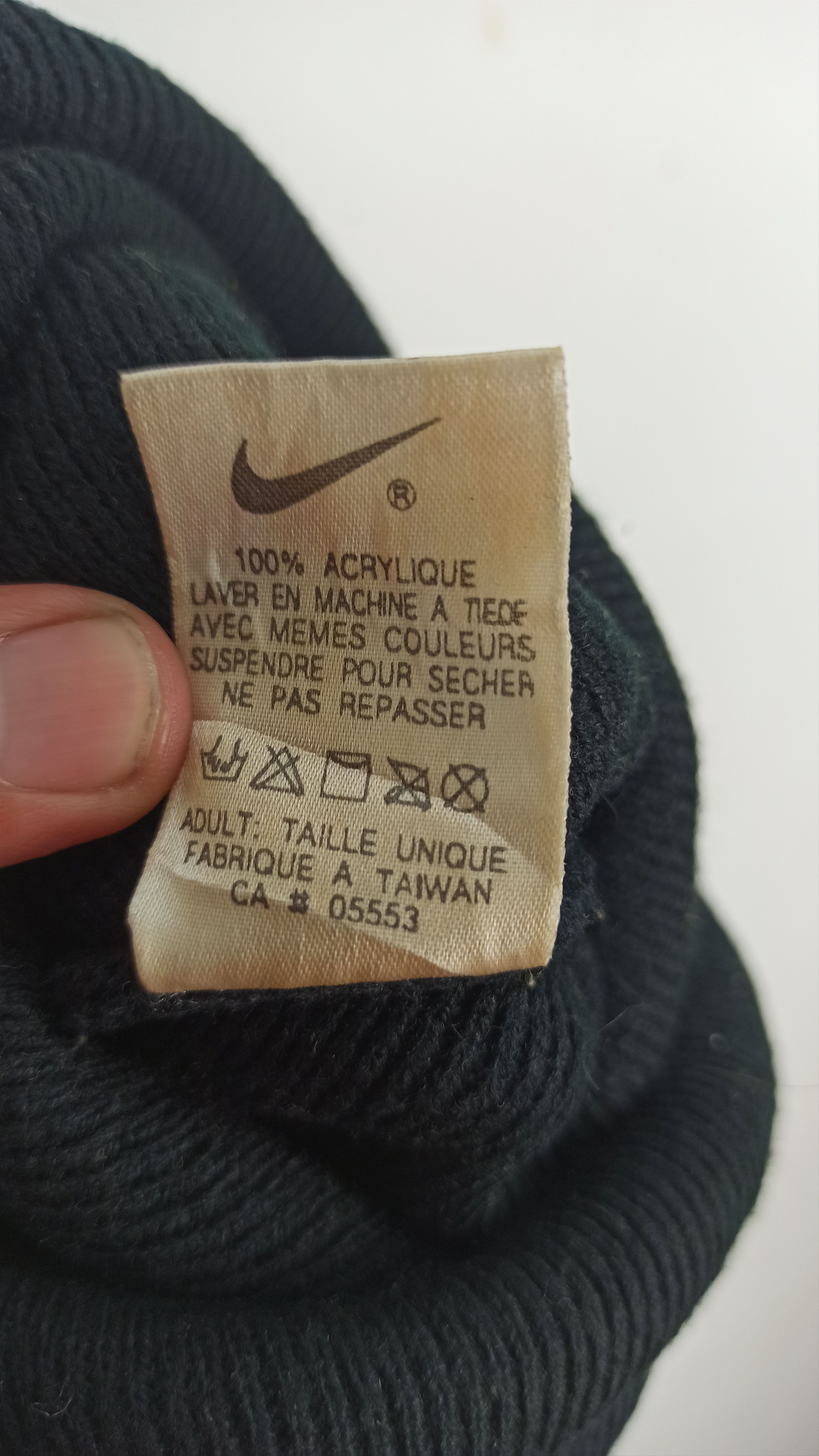 Nike Vintage Nike Swoosh Snow Cap Beanie Streetwear Size ONE SIZE - 6 Thumbnail