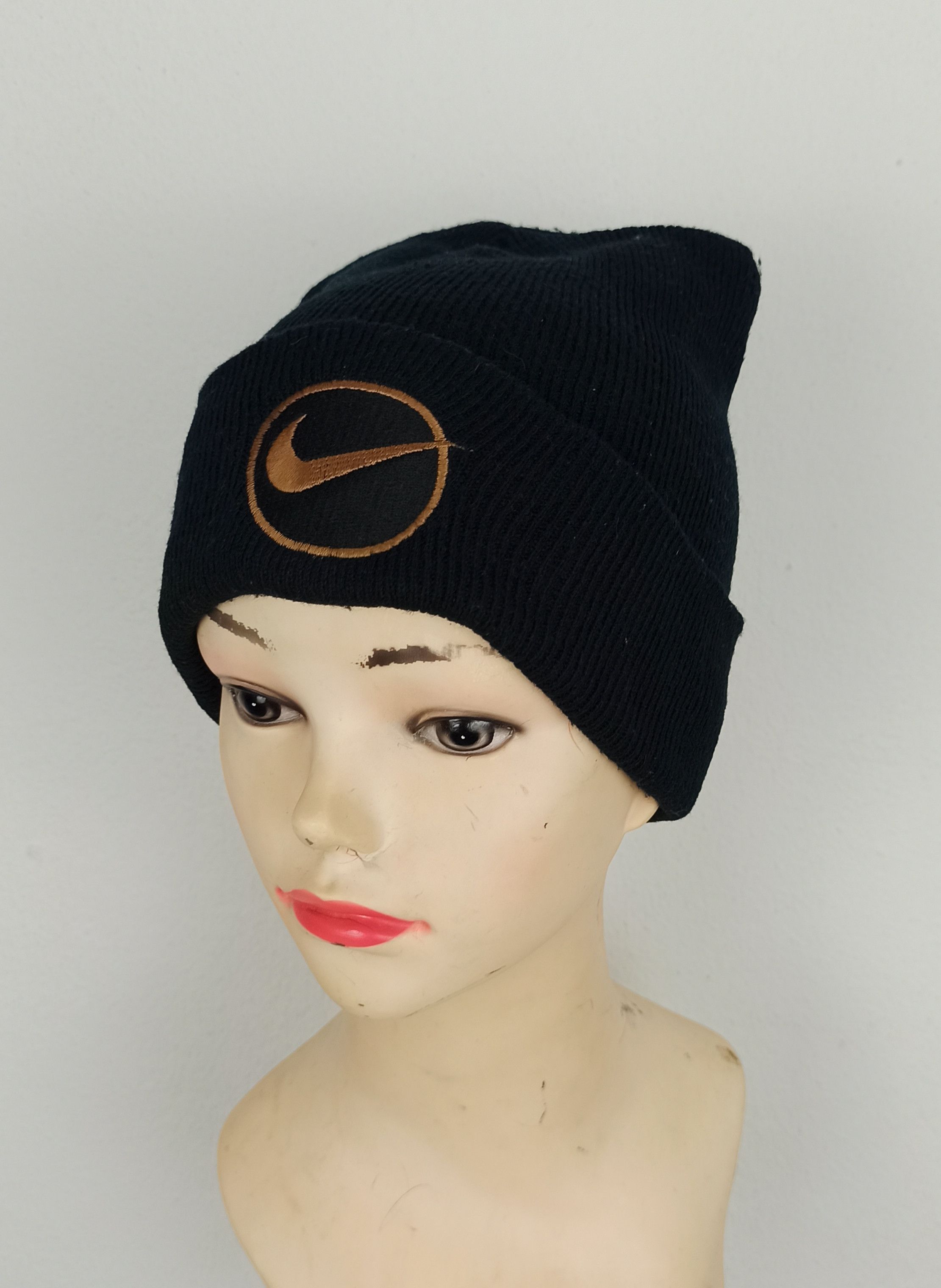Nike Vintage Nike Swoosh Snow Cap Beanie Streetwear Size ONE SIZE - 1 Thumbnail