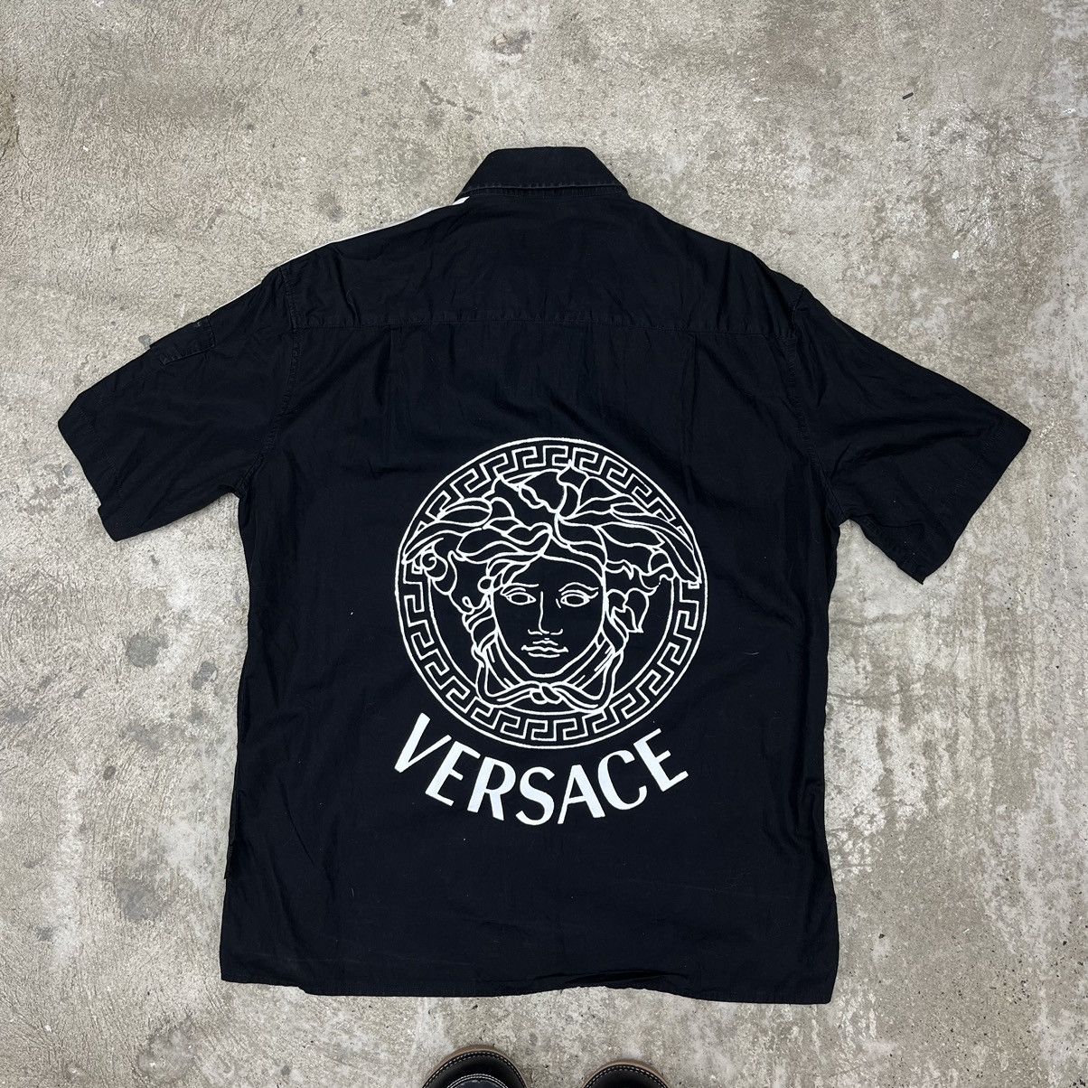 Versace VERSACE MULTIPOCKET WITH BIGLOGO ARCHIVE 1990s SHIRT - № 592 Size US M / EU 48-50 / 2 - 1 Thumbnail
