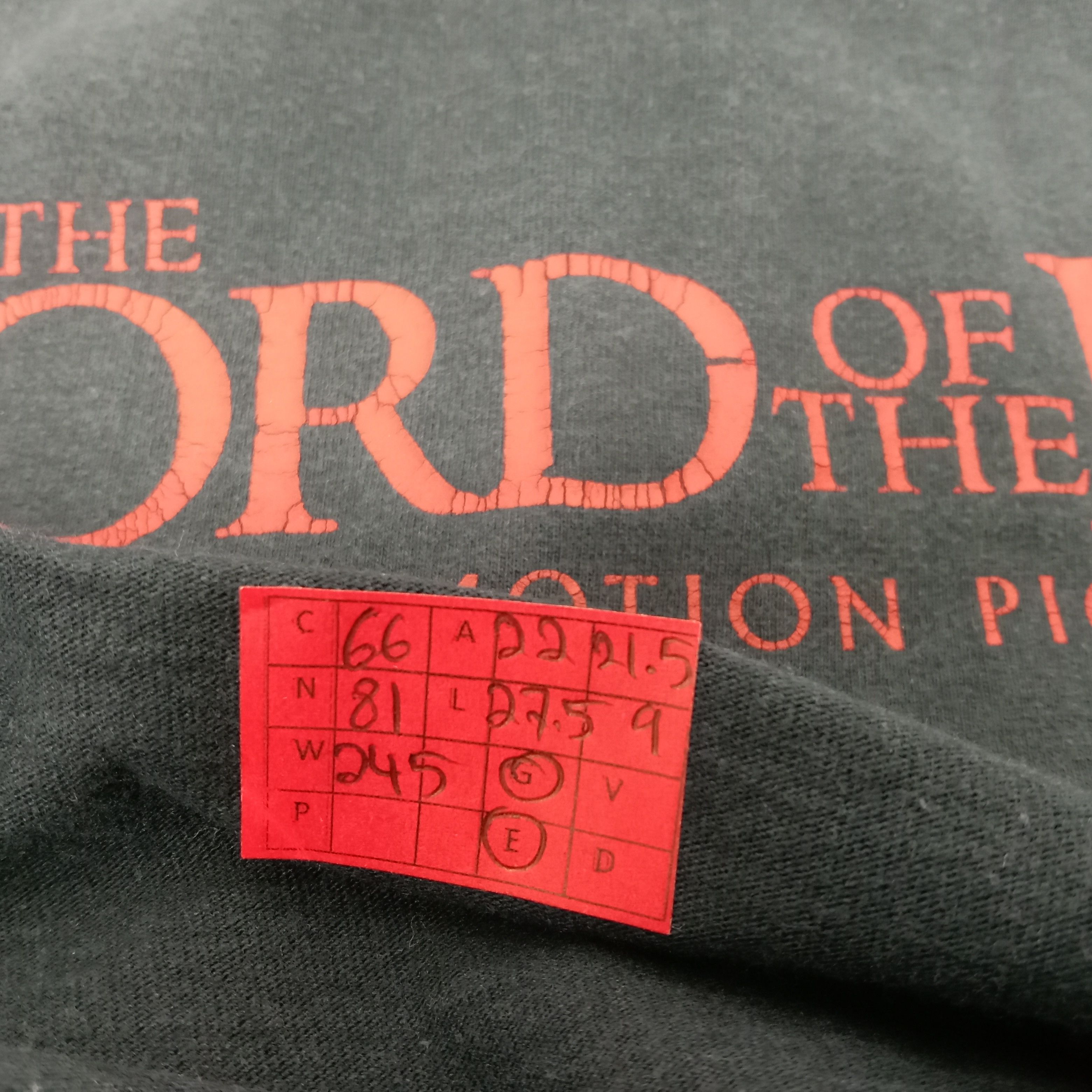 Vintage The Lord Of The Rings Movie Streetwear Style Tshirt Size US L / EU 52-54 / 3 - 9 Thumbnail