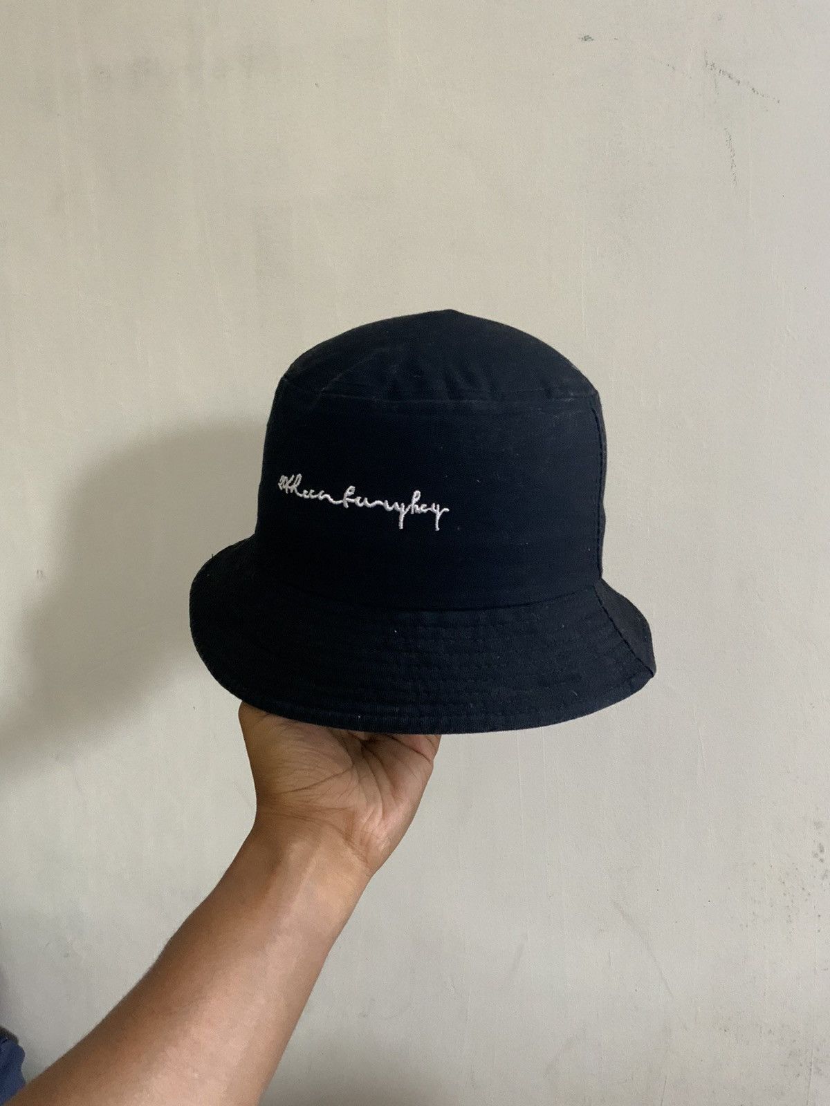 Hat Club Streetwear Spellout Bucket Hat Size ONE SIZE - 1 Thumbnail