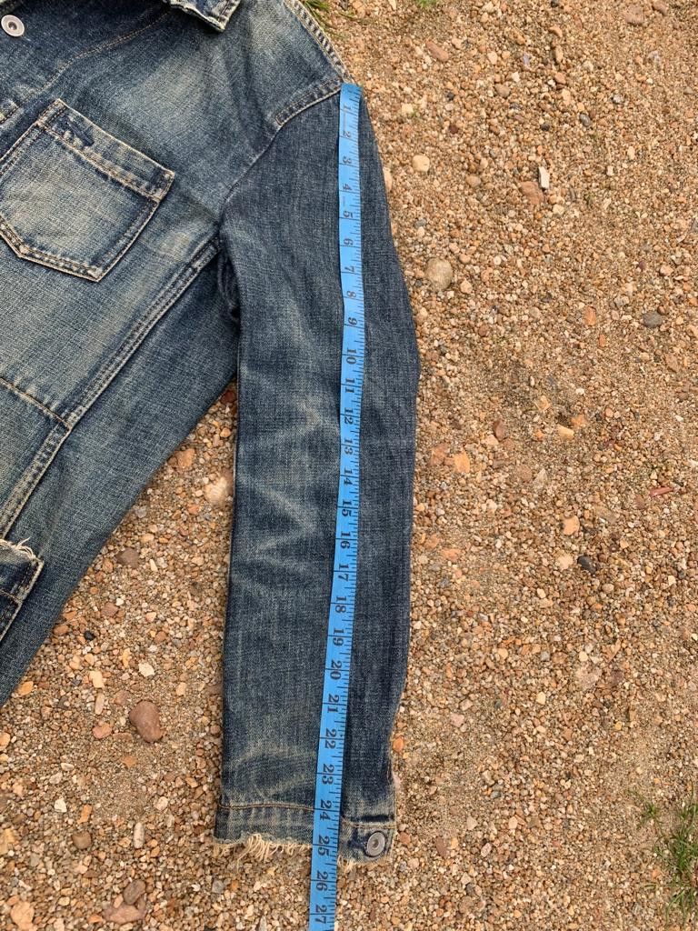 Uniqlo Uniqlo Jacket Distressed Denim Size US XL / EU 56 / 4 - 15 Thumbnail