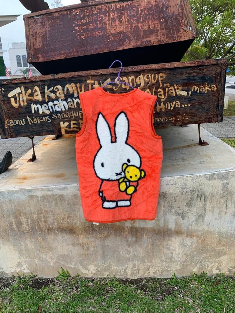 Anime Vintage Vest fleece Dick Bruna cartoon Size US M / EU 48-50 / 2 - 2 Thumbnail