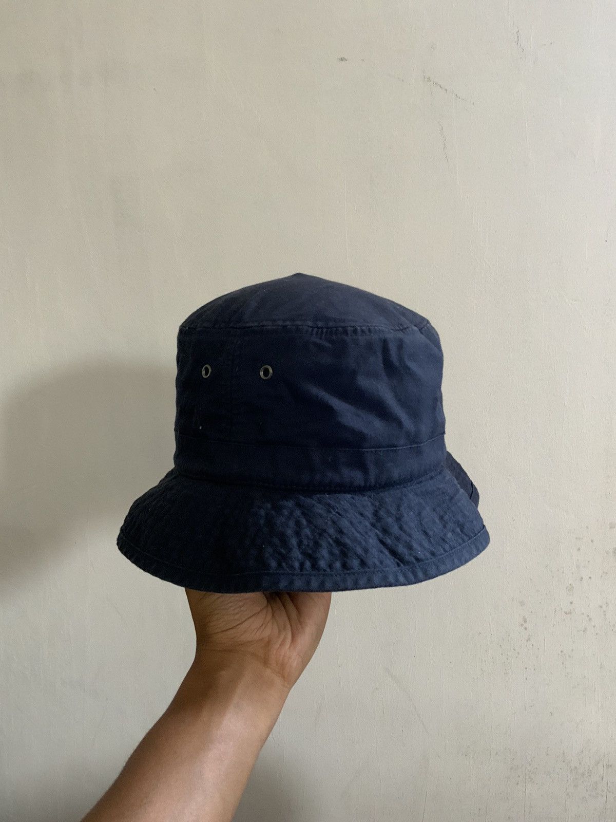 Uniqlo Blue Uniqlo Bucket Hat Size ONE SIZE - 1 Thumbnail