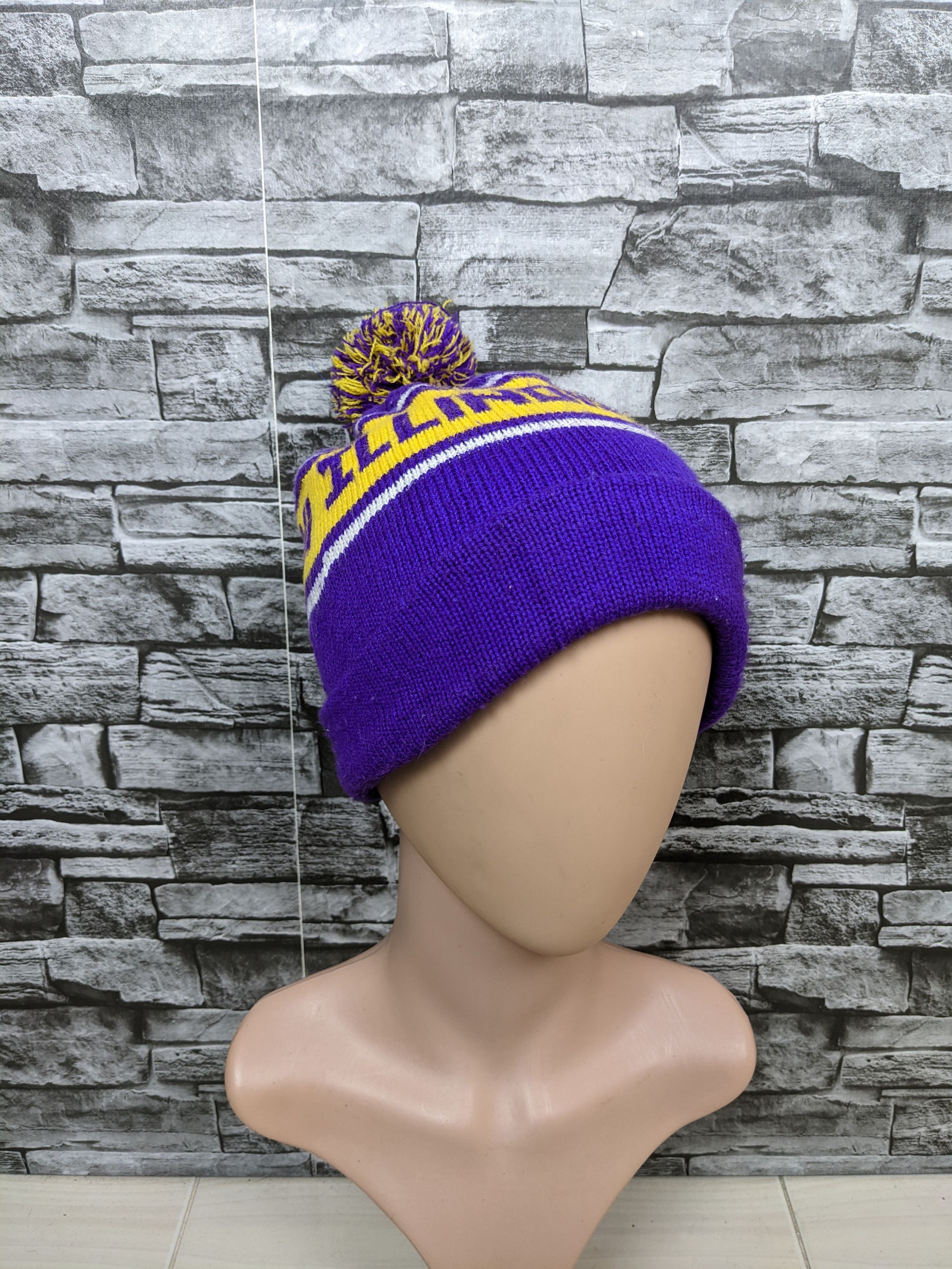 Japanese Brand Vintage Illinois Fighting Beanie Hat Cap Snowcap Ski Size ONE SIZE - 1 Thumbnail