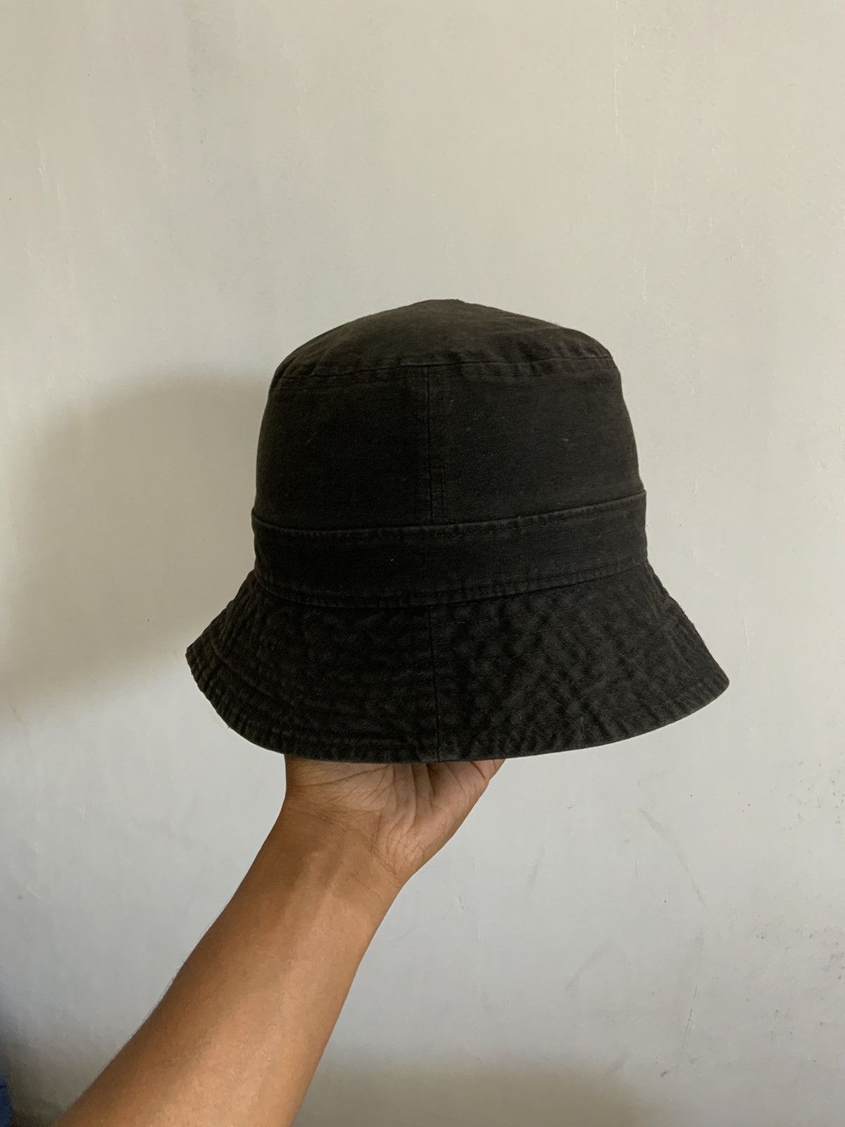 Japanese Brand Plain Single Button Side Fade Outdoor Bucket Hat Size ONE SIZE - 4 Thumbnail
