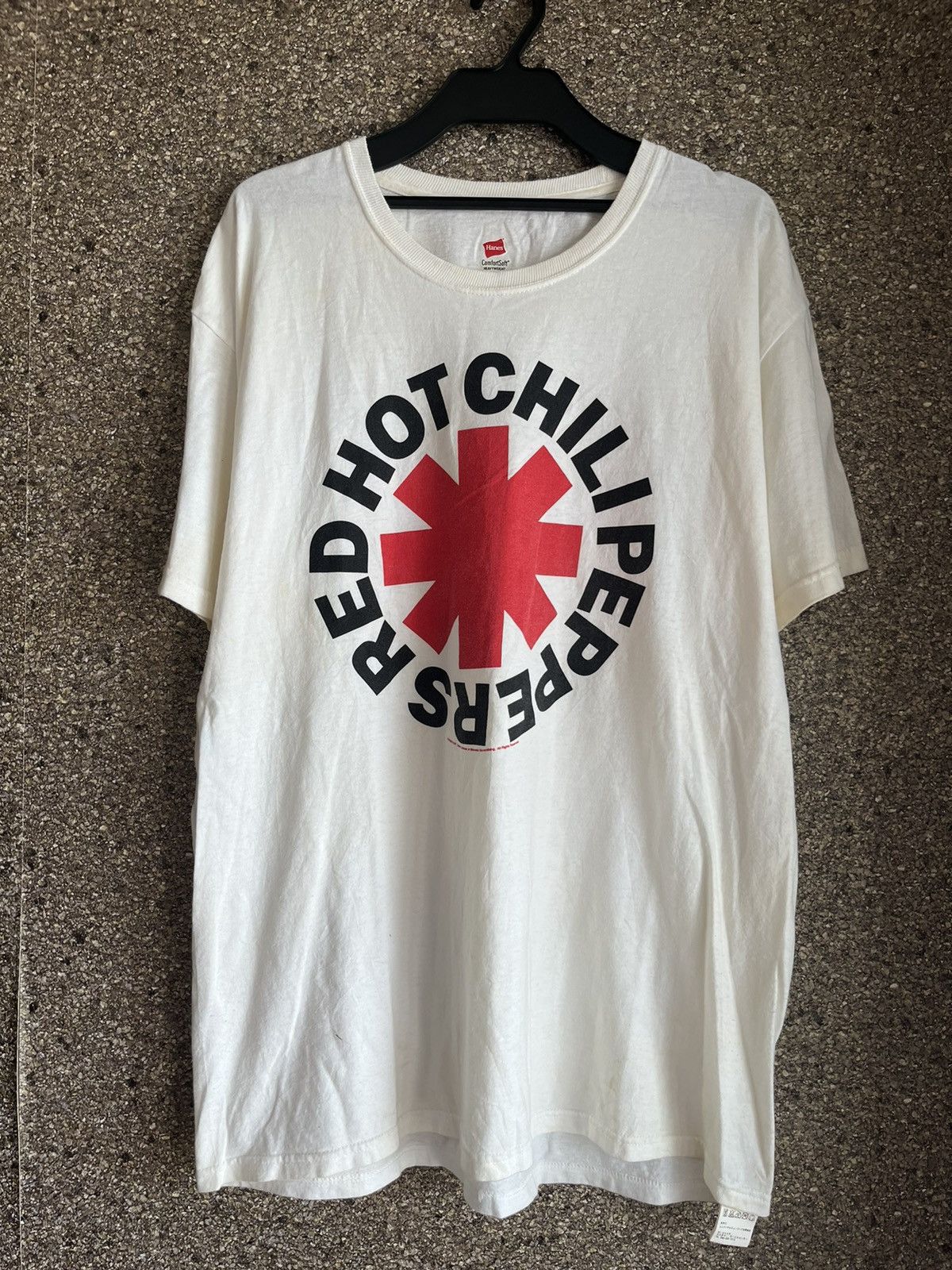 image of Made In USA x Vintage Red Hot Chilli Peppers Ft85 in White, Men's (Size XL)