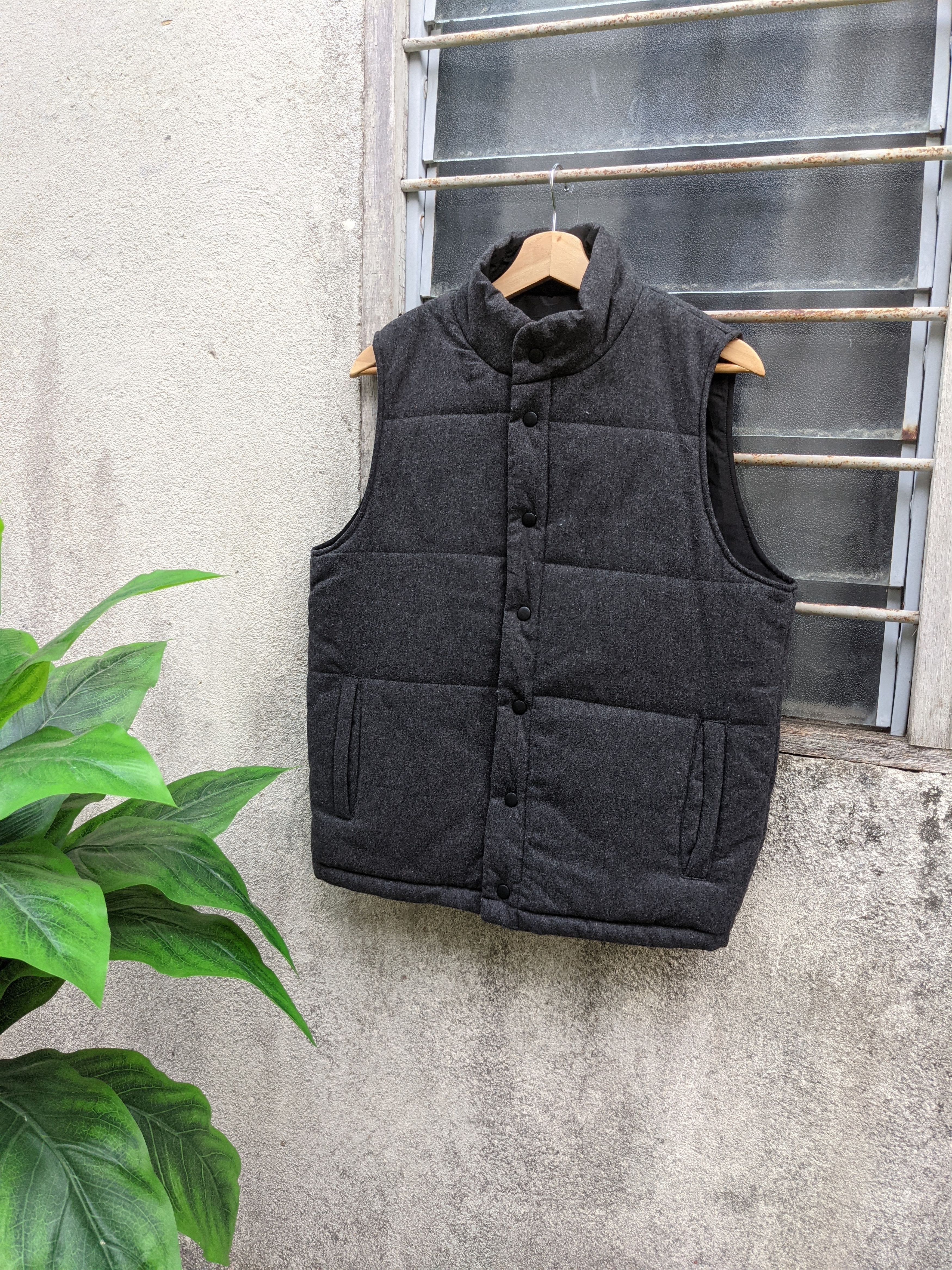 URBAN RESEARCH DOORS Urban Research Riversible Puffer Vest Size US M / EU 48-50 / 2 - 1 Thumbnail