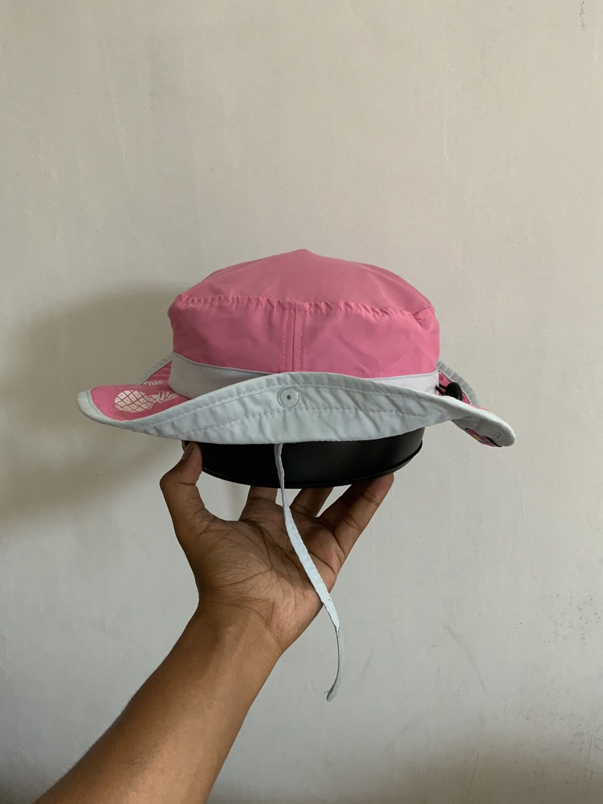 Hat Club Sun Protection Zone Pinky Outdoor Life Bucket Hat Size ONE SIZE - 4 Thumbnail