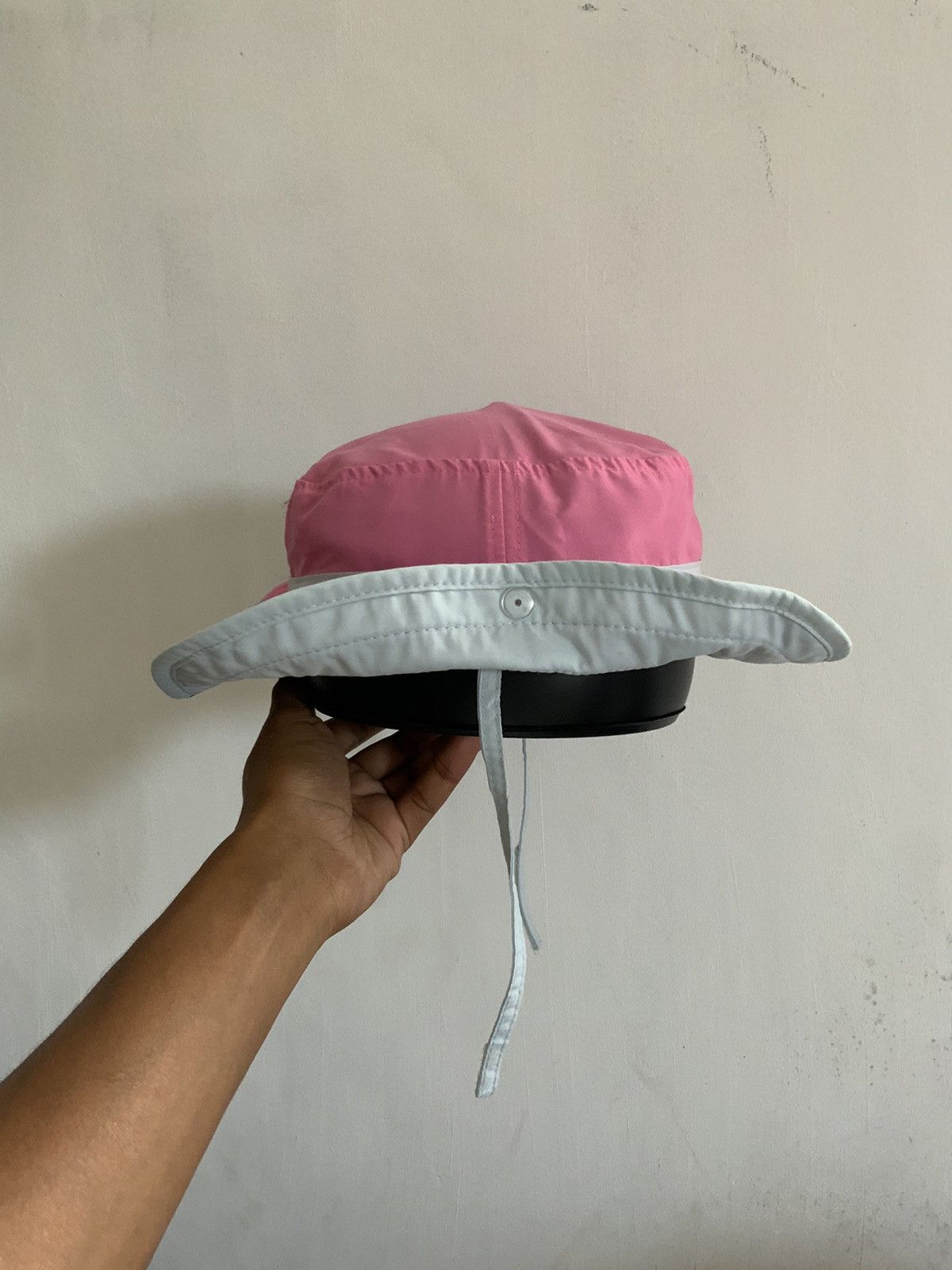 Hat Club Sun Protection Zone Pinky Outdoor Life Bucket Hat Size ONE SIZE - 2 Thumbnail