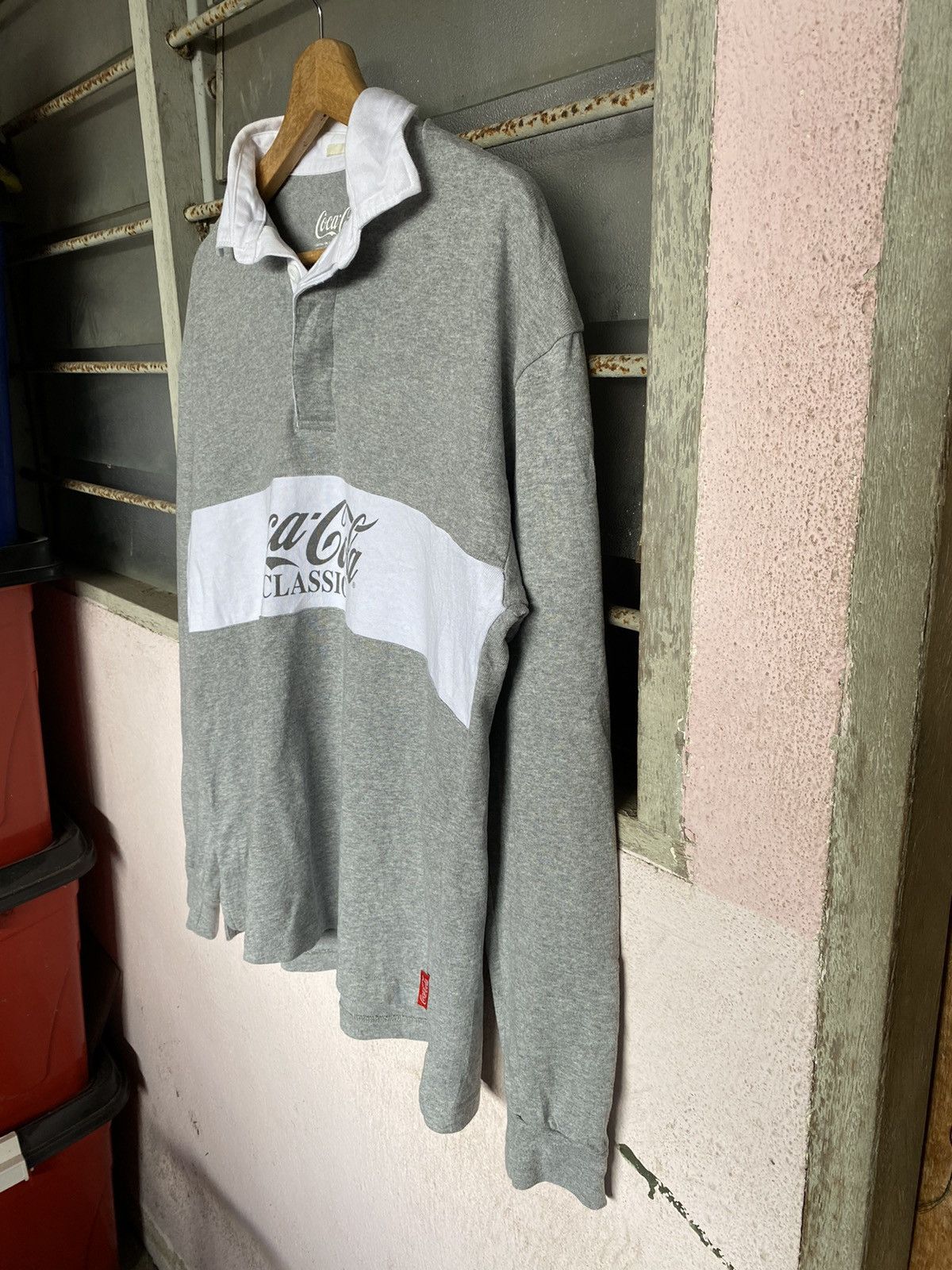 Coca Cola × GU × Japanese Brand Coca cola X Gu Spellout Long Sleeve Polo Rugby Size US S / EU 44-46 / 1 - 3 Thumbnail