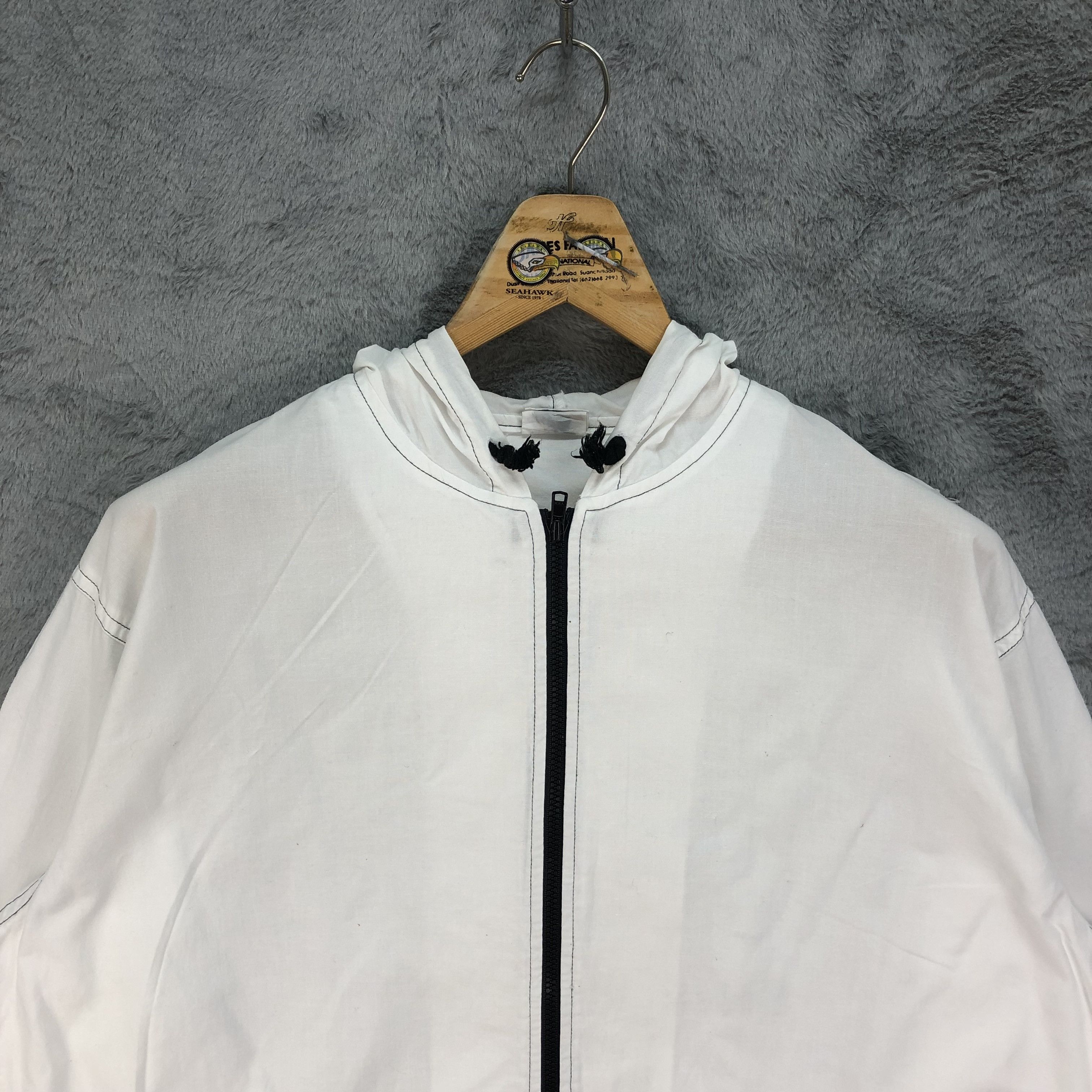 Peanuts Vintage Peanuts Snoopy Back Big Logo Hooded Jacket #4676-163 Size US L / EU 52-54 / 3 - 4 Thumbnail