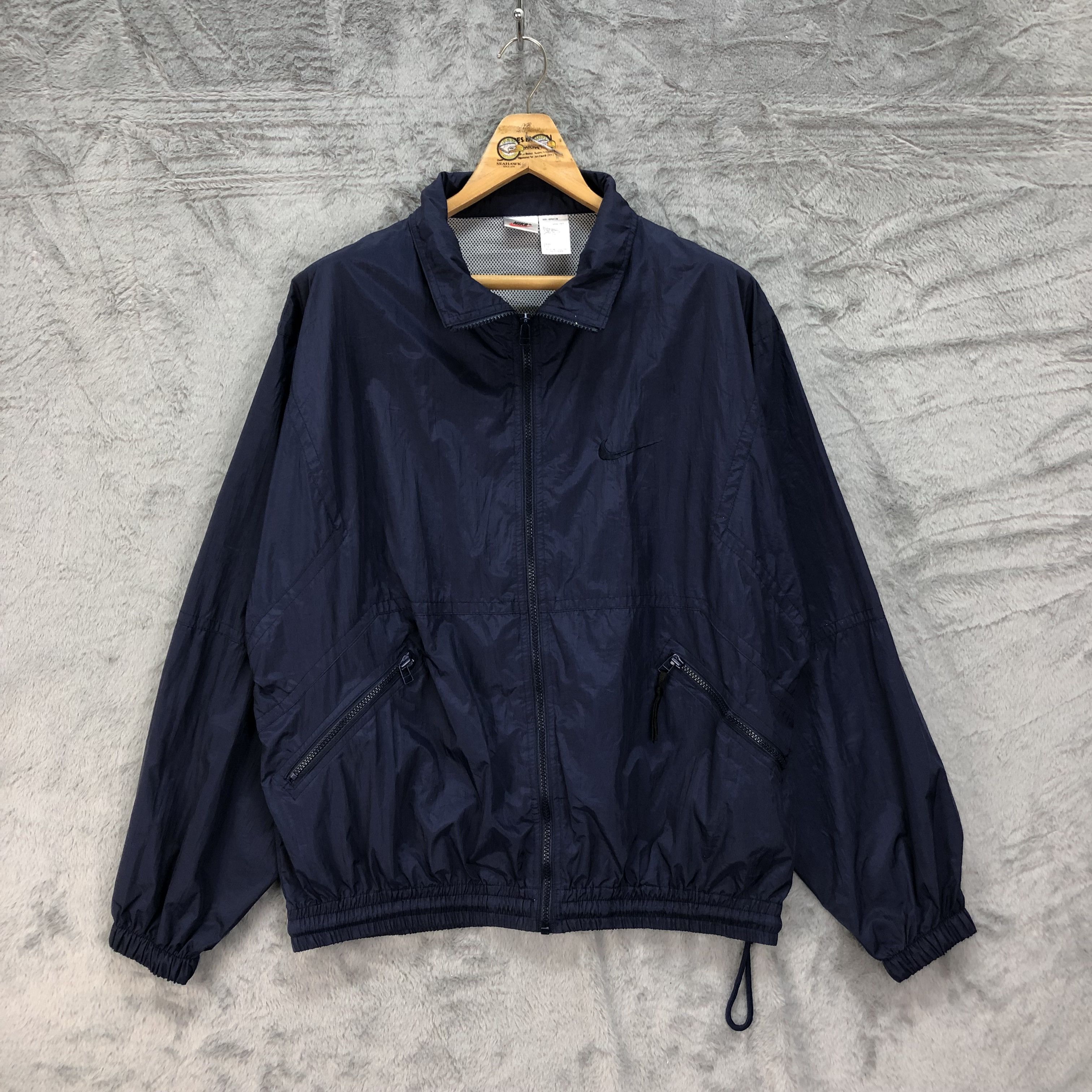 Nike Vintage 90's Nike Silver Tag Windbreaker Jacket #4628-161 Size US L / EU 52-54 / 3 - 1 Thumbnail