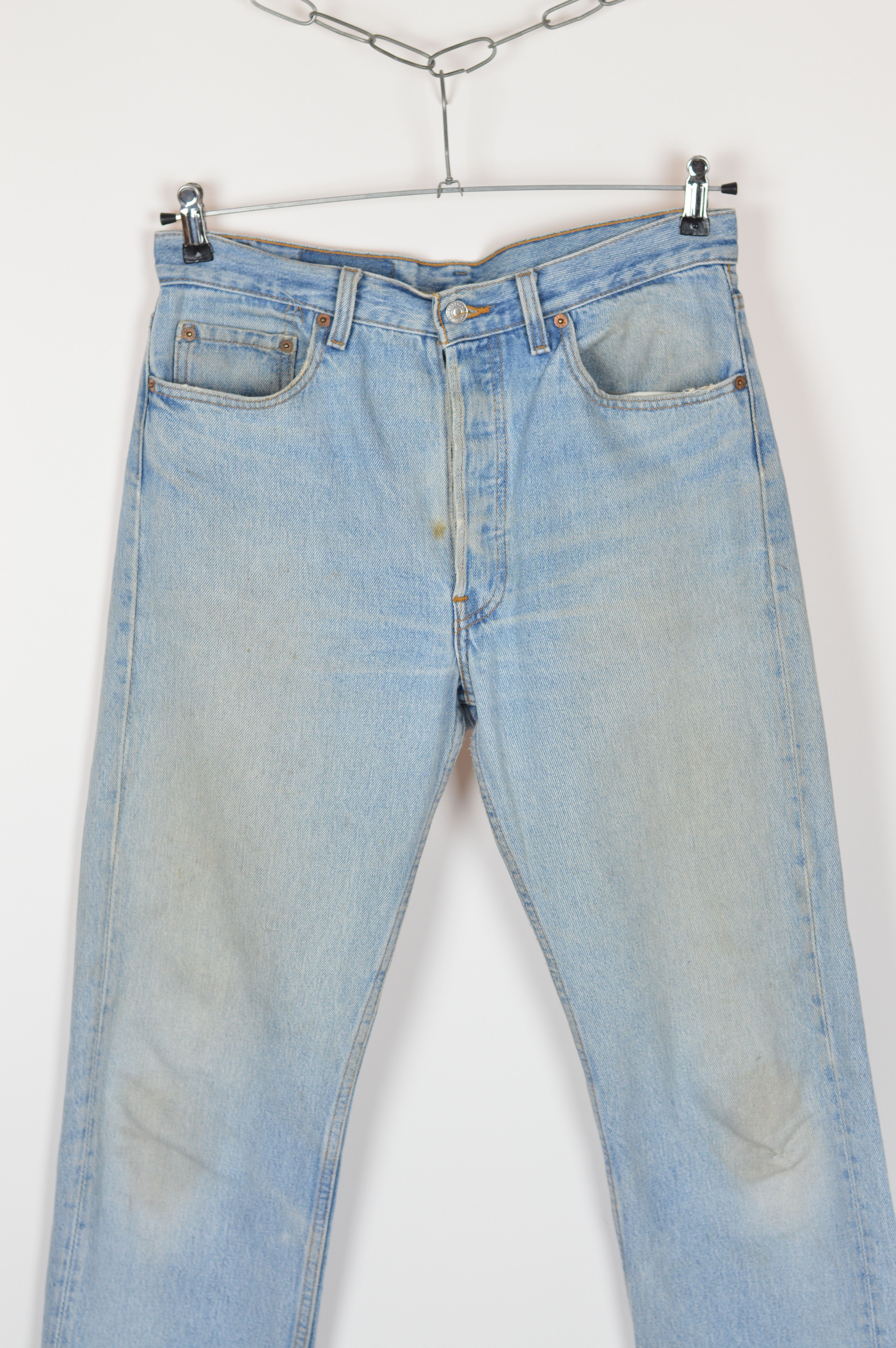 Levi's × Levi's Vintage Clothing × Vintage Vintage Levi's 501 Light Washed Blue Denim Jeans Pants USA Size US 33 - 2 Thumbnail