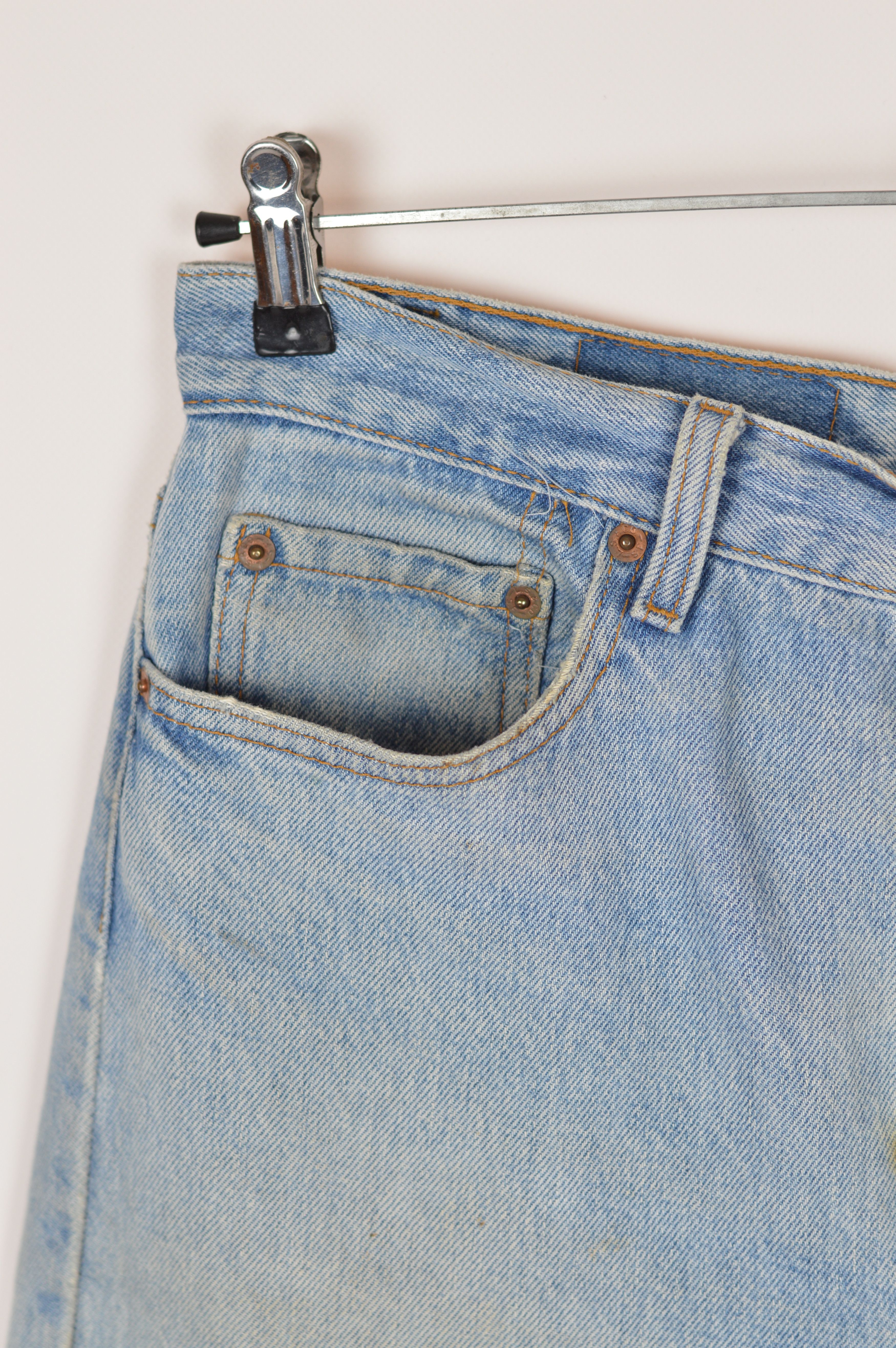 Levi's × Levi's Vintage Clothing × Vintage Vintage Levi's 501 Light Washed Blue Denim Jeans Pants USA Size US 33 - 9 Thumbnail