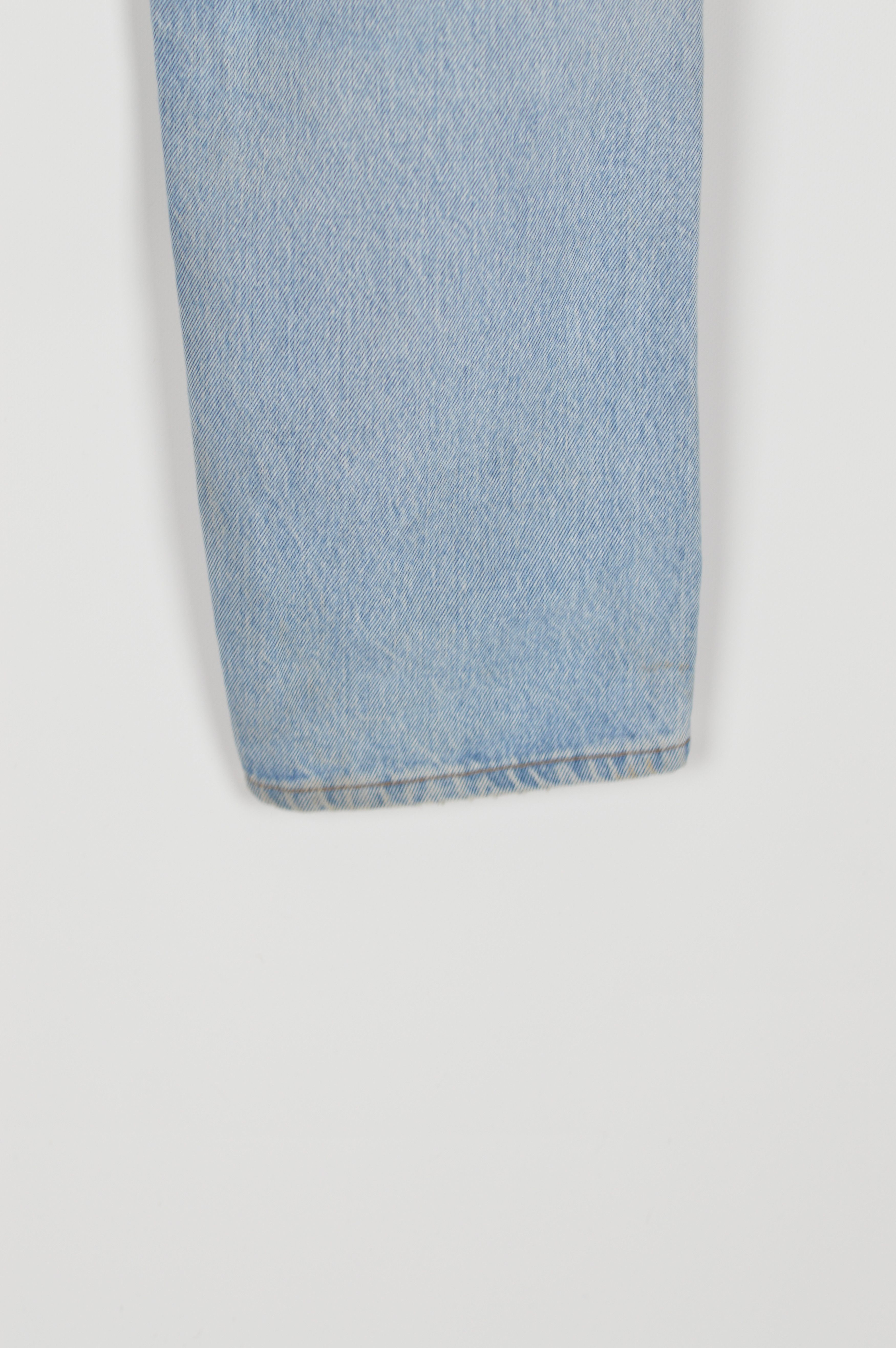 Levi's × Levi's Vintage Clothing × Vintage Vintage Levi's 501 Light Washed Blue Denim Jeans Pants USA Size US 33 - 15 Thumbnail