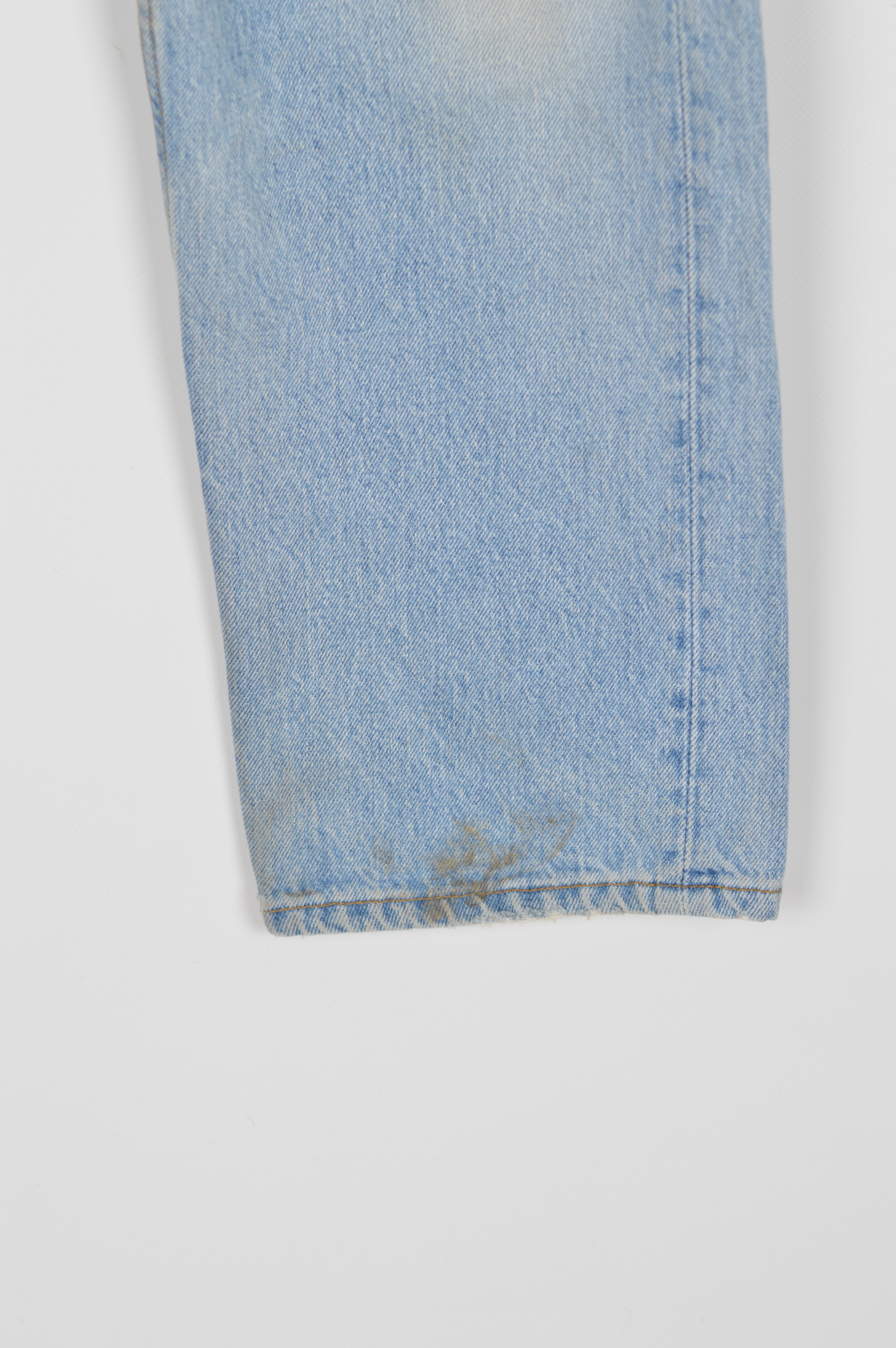 Levi's × Levi's Vintage Clothing × Vintage Vintage Levi's 501 Light Washed Blue Denim Jeans Pants USA Size US 33 - 6 Thumbnail
