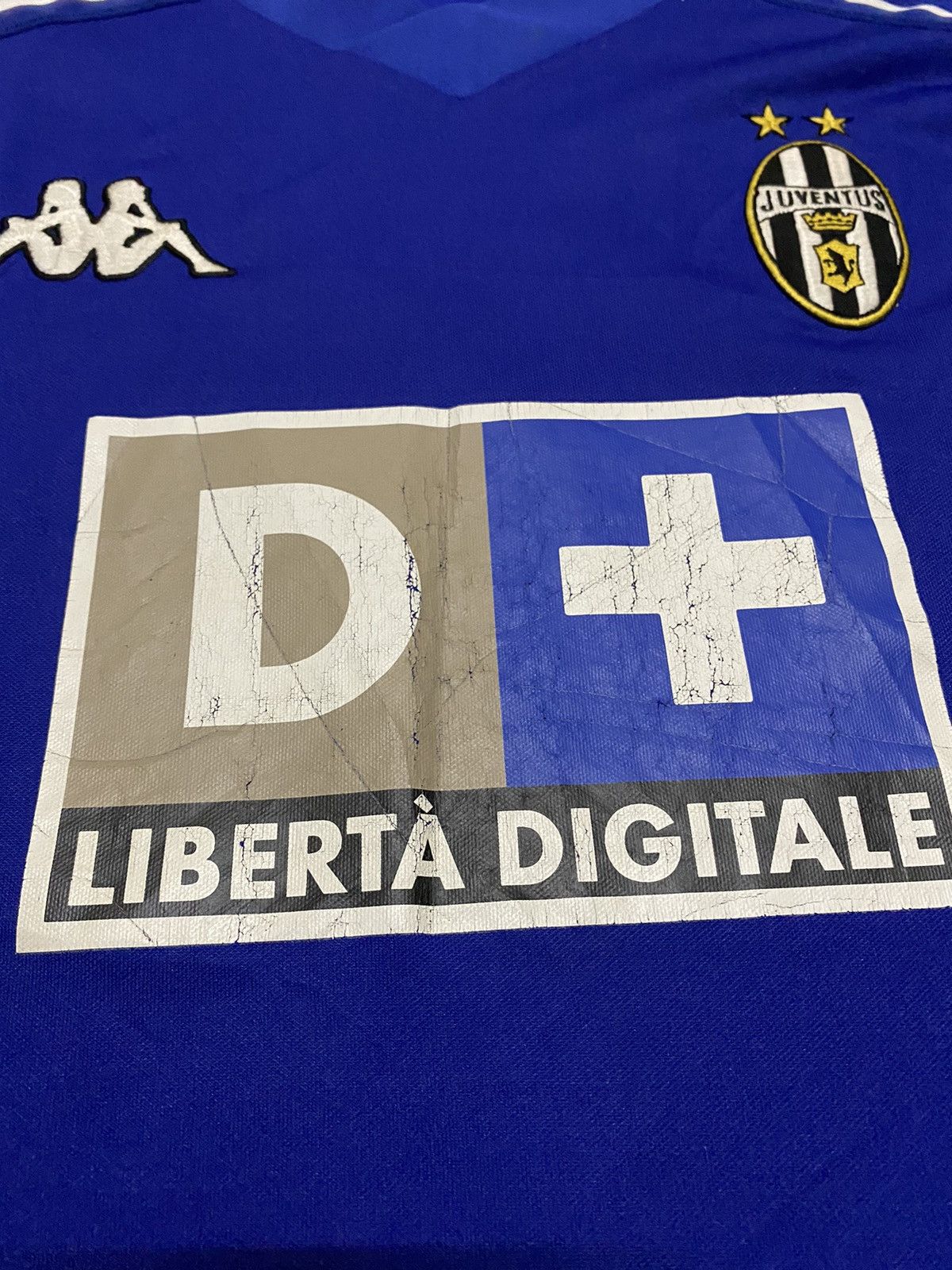 Vintage Vintage 98’s Juventus Kappa Jersey Away Jersey Size US L / EU 52-54 / 3 - 4 Thumbnail