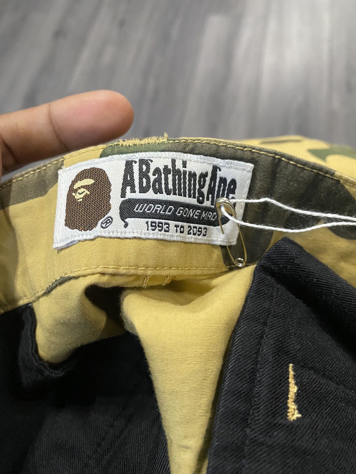 Bape Bape Yellow Camo Cargo Jogger Pants Size M Size US 30 / EU 46 - 5 Thumbnail