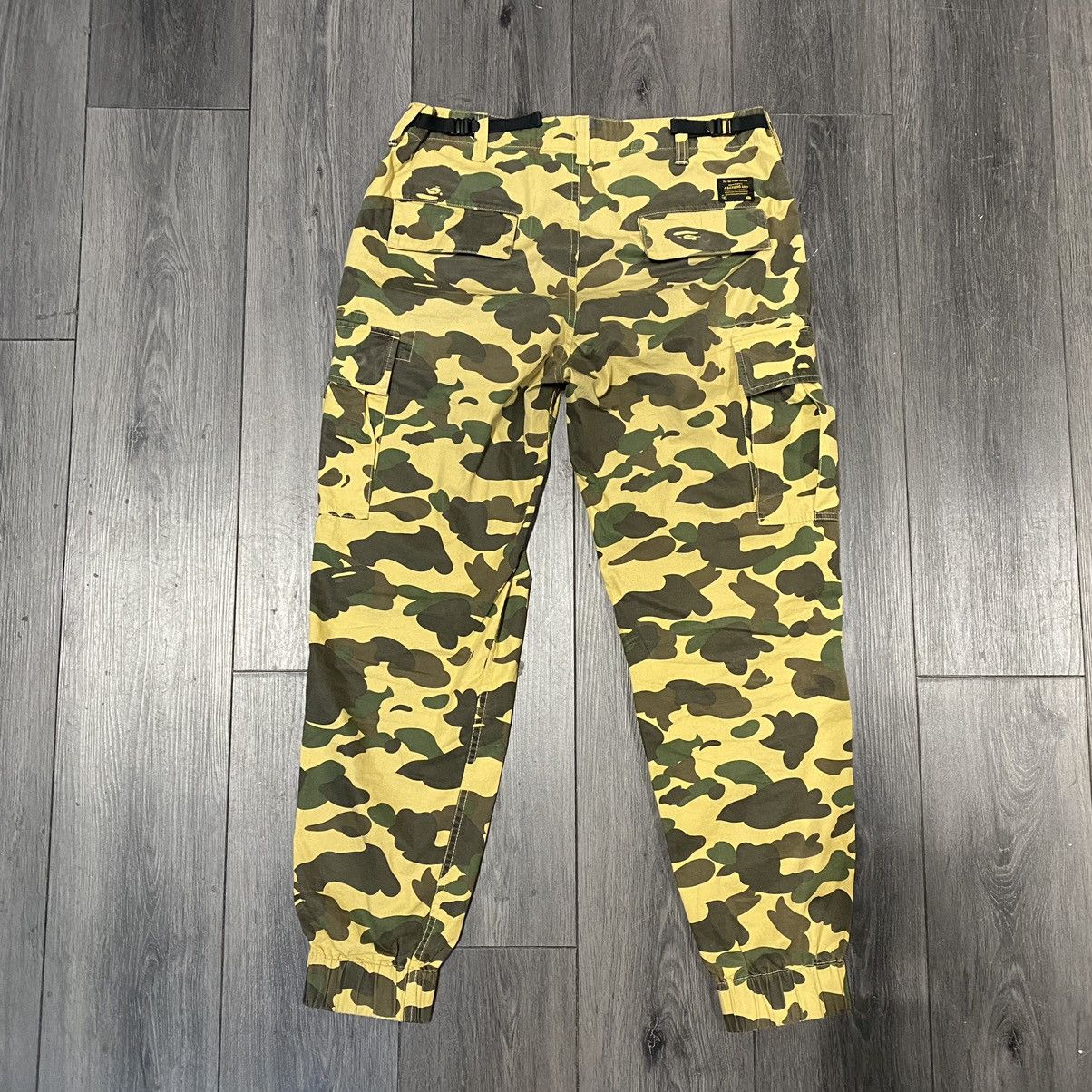 Bape Bape Yellow Camo Cargo Jogger Pants Size M Size US 30 / EU 46 - 2 Thumbnail