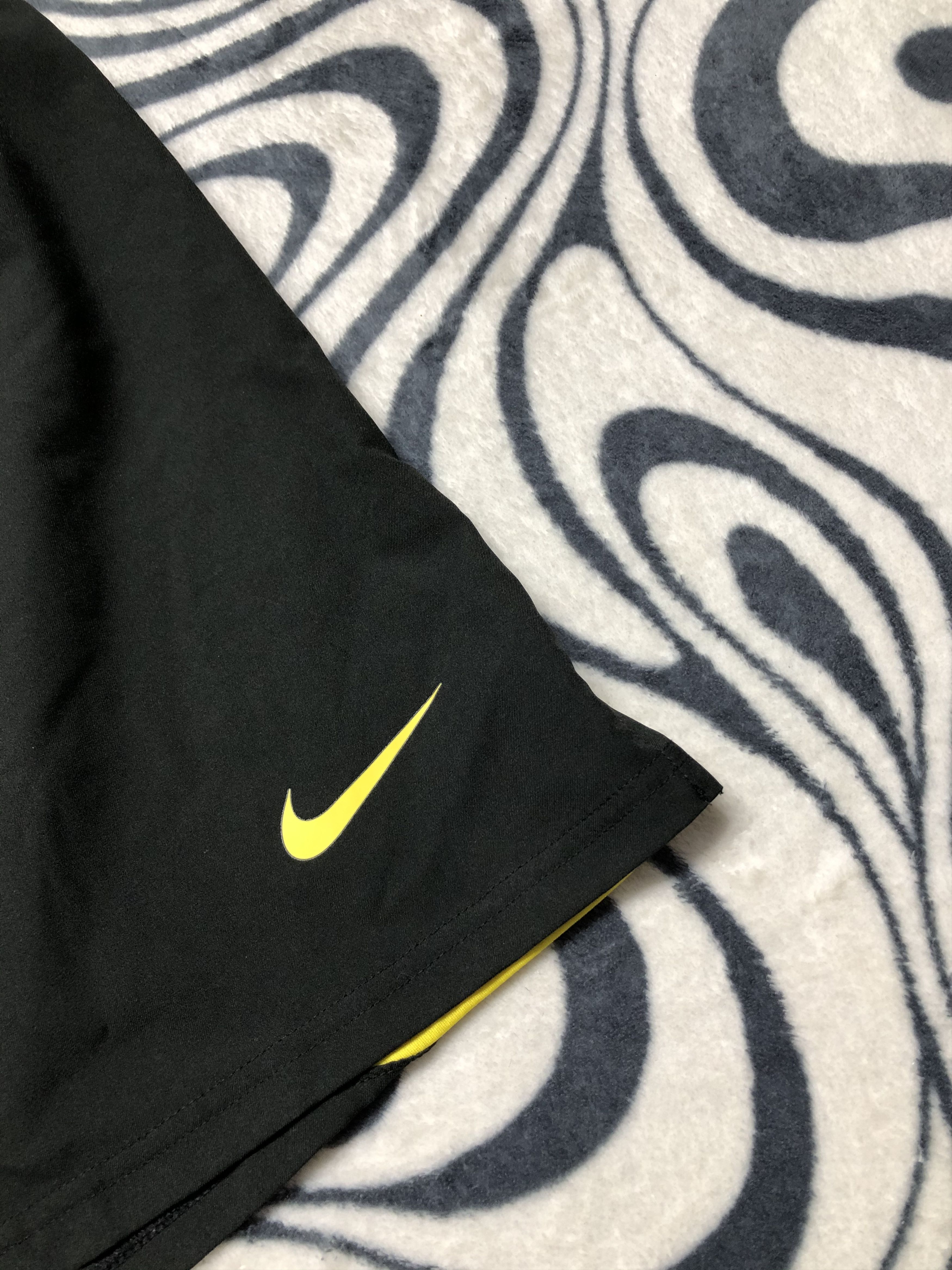 Nike × Vintage Nike BVB Vintage Nylon Shorts Y2K Size US 34 / EU 50 - 3 Thumbnail