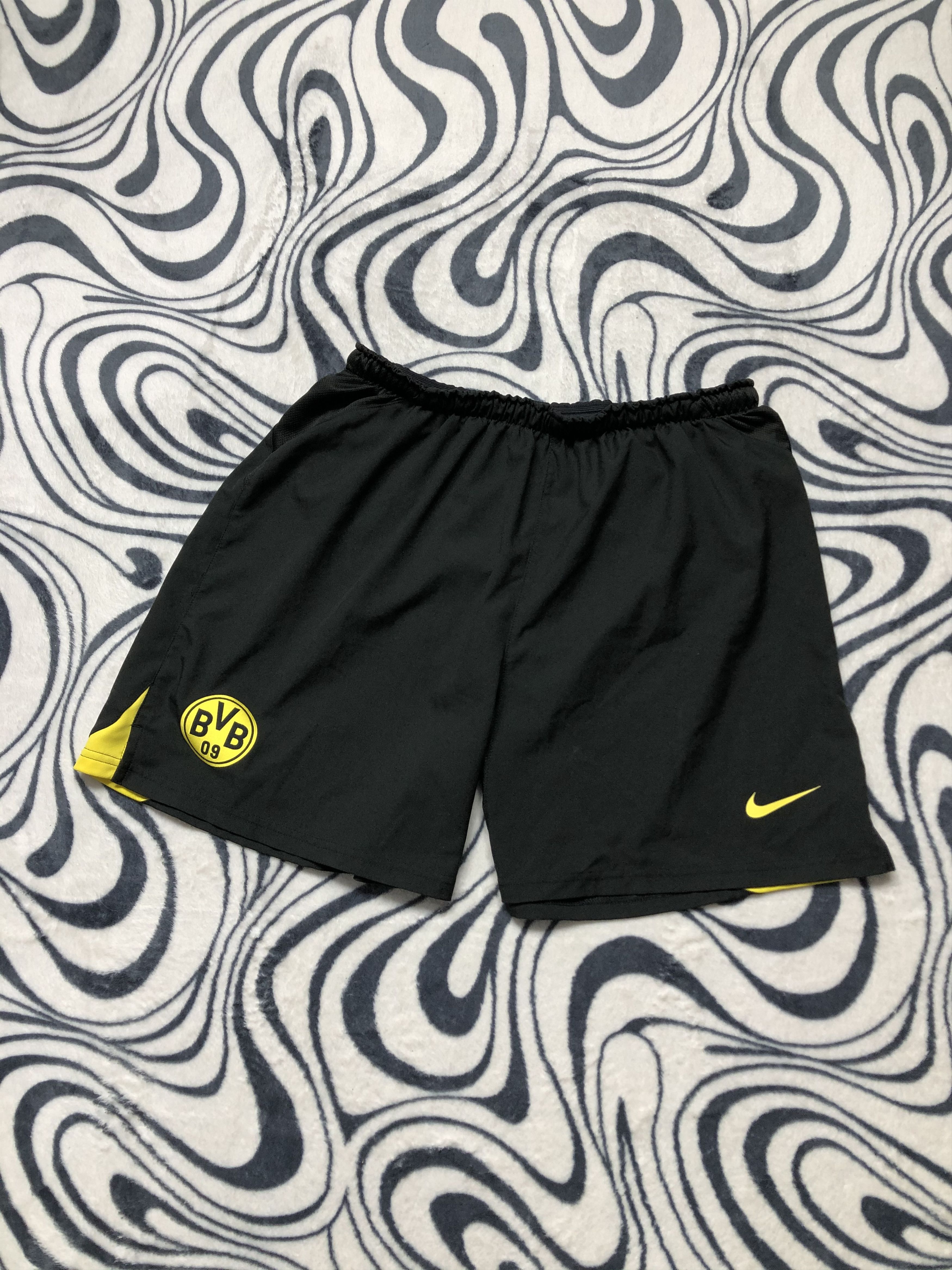 Nike × Vintage Nike BVB Vintage Nylon Shorts Y2K Size US 34 / EU 50 - 1 Thumbnail