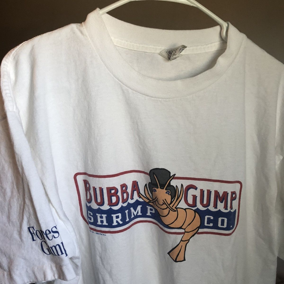 Vintage Vintage 1994 Forrest Bubba Gump Shrimp Co Promo Logo Tee Size US XL / EU 56 / 4 - 2 Thumbnail