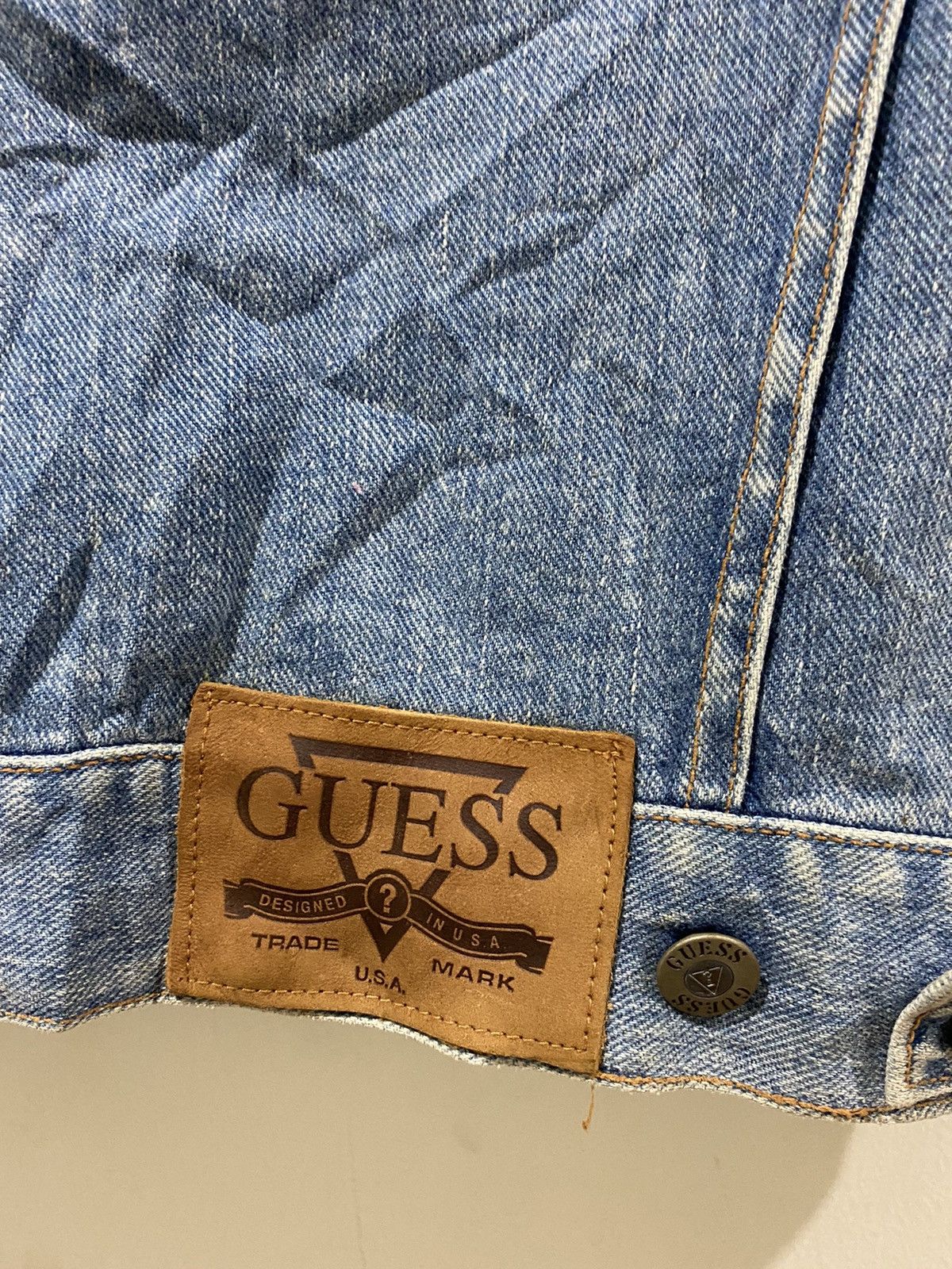 Guess VTG Guess Distress Denim Vest Fit S to M Size M / US 6-8 / IT 42-44 - 7 Thumbnail