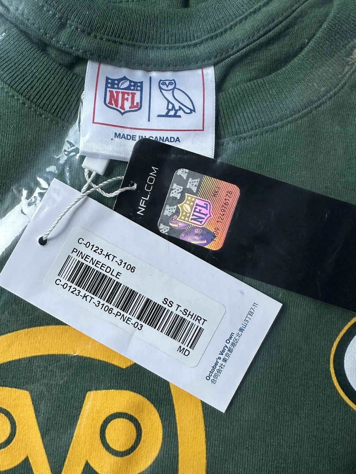 NFL × October's Very Own OVO x NFL Green Bay Packers OG Owl T-Shirt new with tags Size US M / EU 48-50 / 2 - 6 Thumbnail