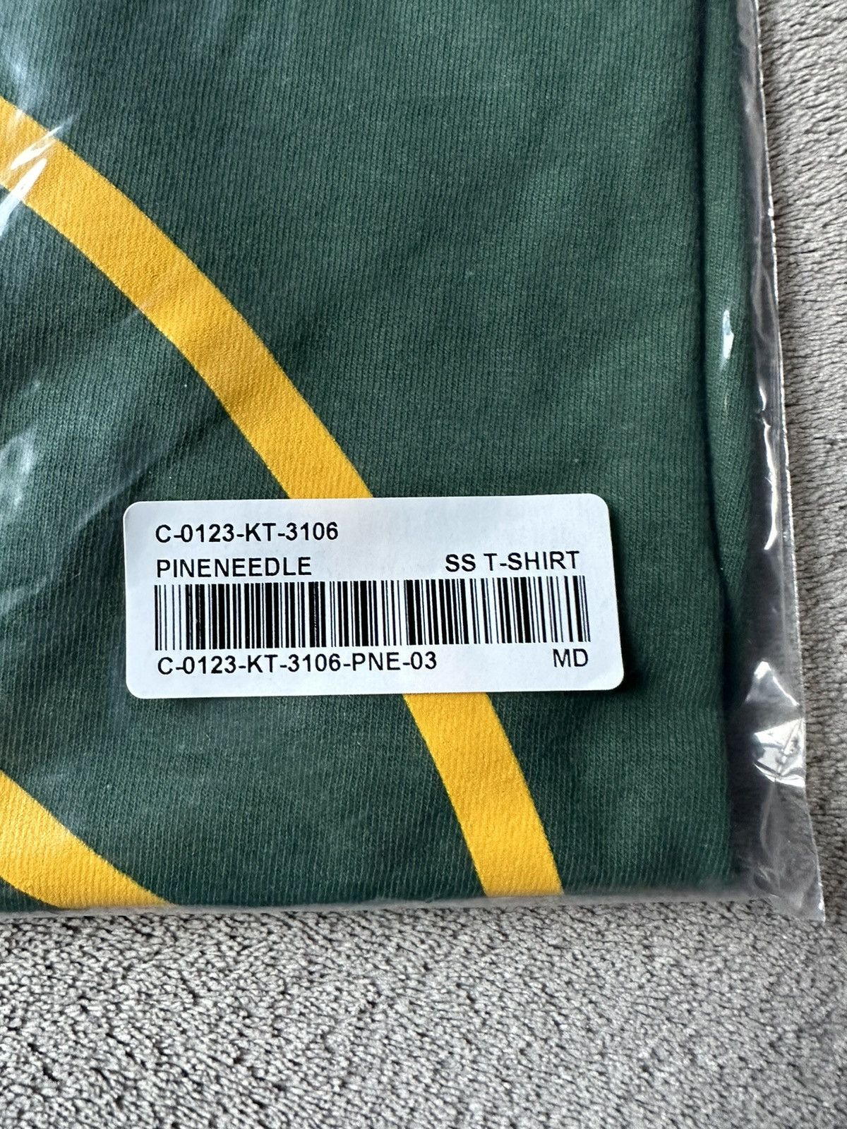 NFL × October's Very Own OVO x NFL Green Bay Packers OG Owl T-Shirt new with tags Size US M / EU 48-50 / 2 - 4 Thumbnail