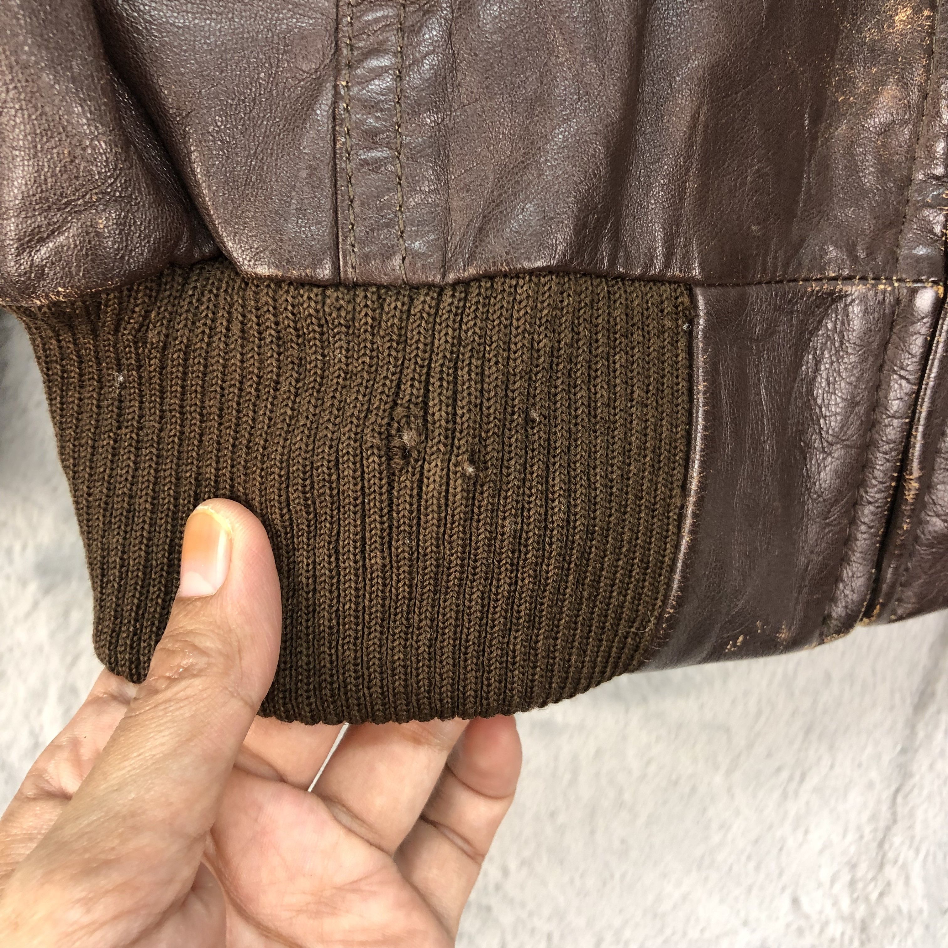 Vintage Vintage 90's Perma Stone Leather Jacket #4720-165 Size US L / EU 52-54 / 3 - 4 Thumbnail