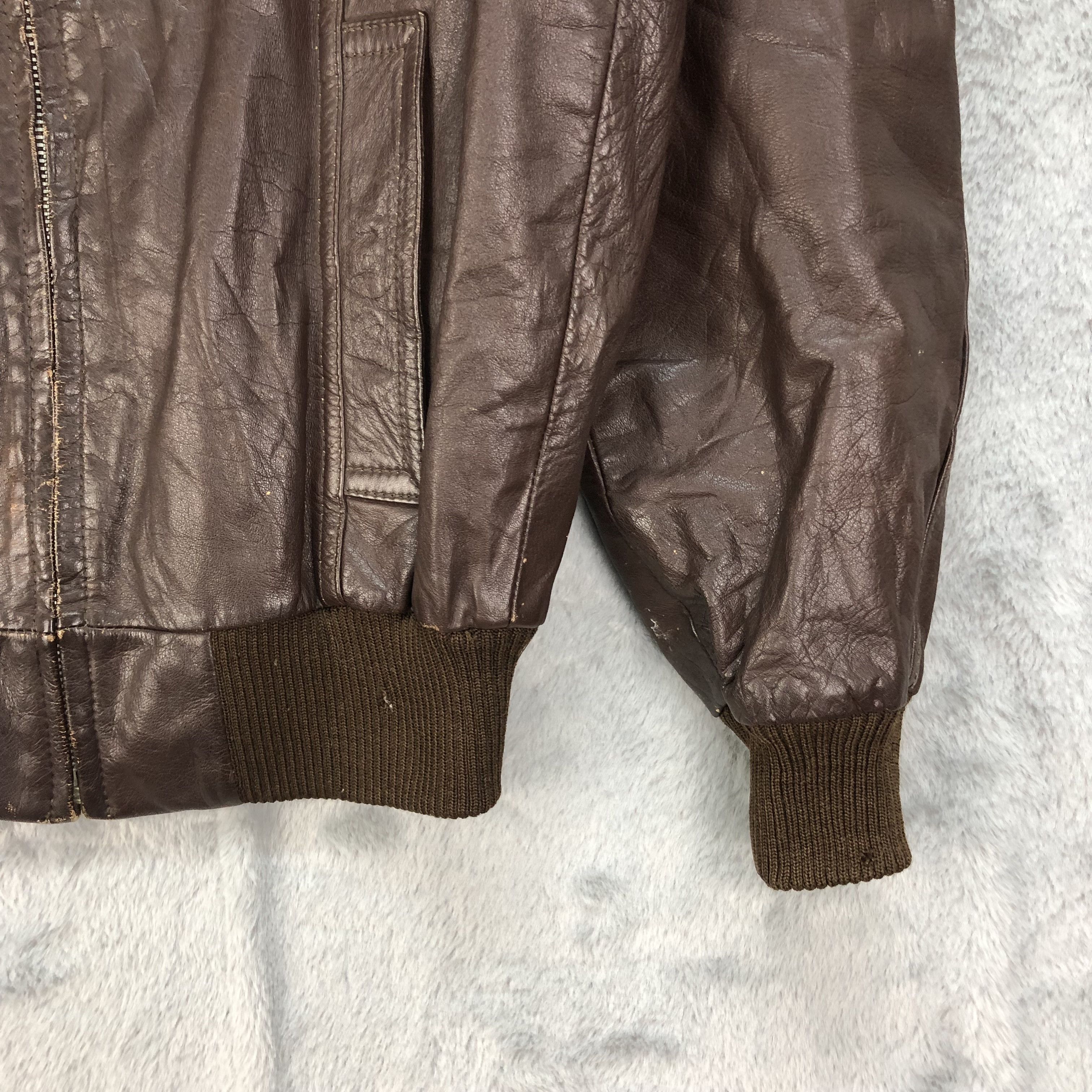 Vintage Vintage 90's Perma Stone Leather Jacket #4720-165 Size US L / EU 52-54 / 3 - 6 Thumbnail