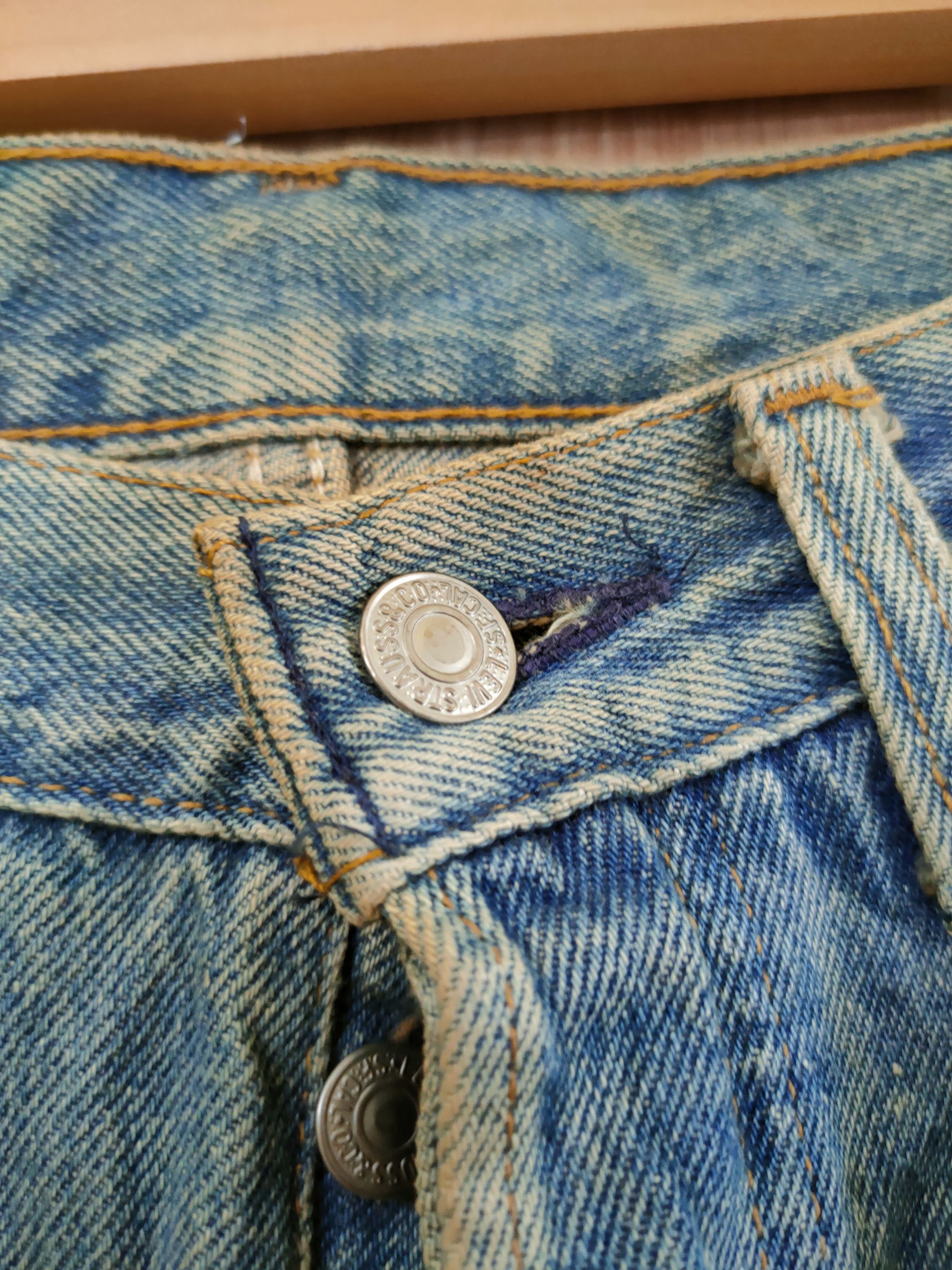 Levi's 501 levis vintage distressed denim pants #46-819 Size US 31 - 7 Thumbnail