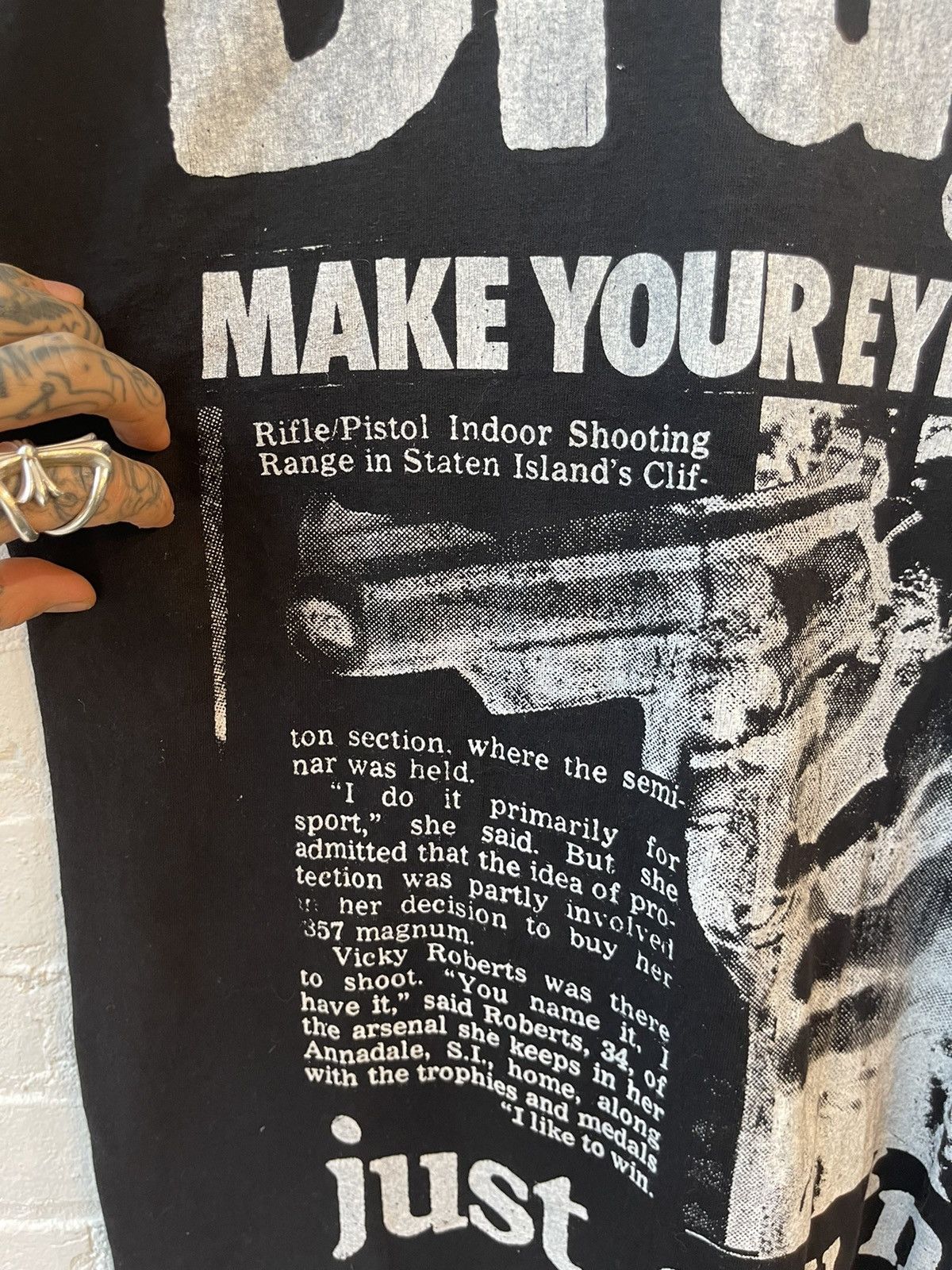 Vintage Vintage DRUGS MAKE YOUR EYES BLEED !!! INSANE Shirt Size US XL / EU 56 / 4 - 3 Thumbnail