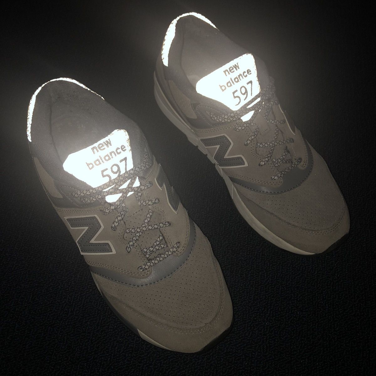 New Balance New Balance 597 Modern Classics Grey 3M Trainer Shoes Size US 8.5 / EU 41-42 - 1 Thumbnail