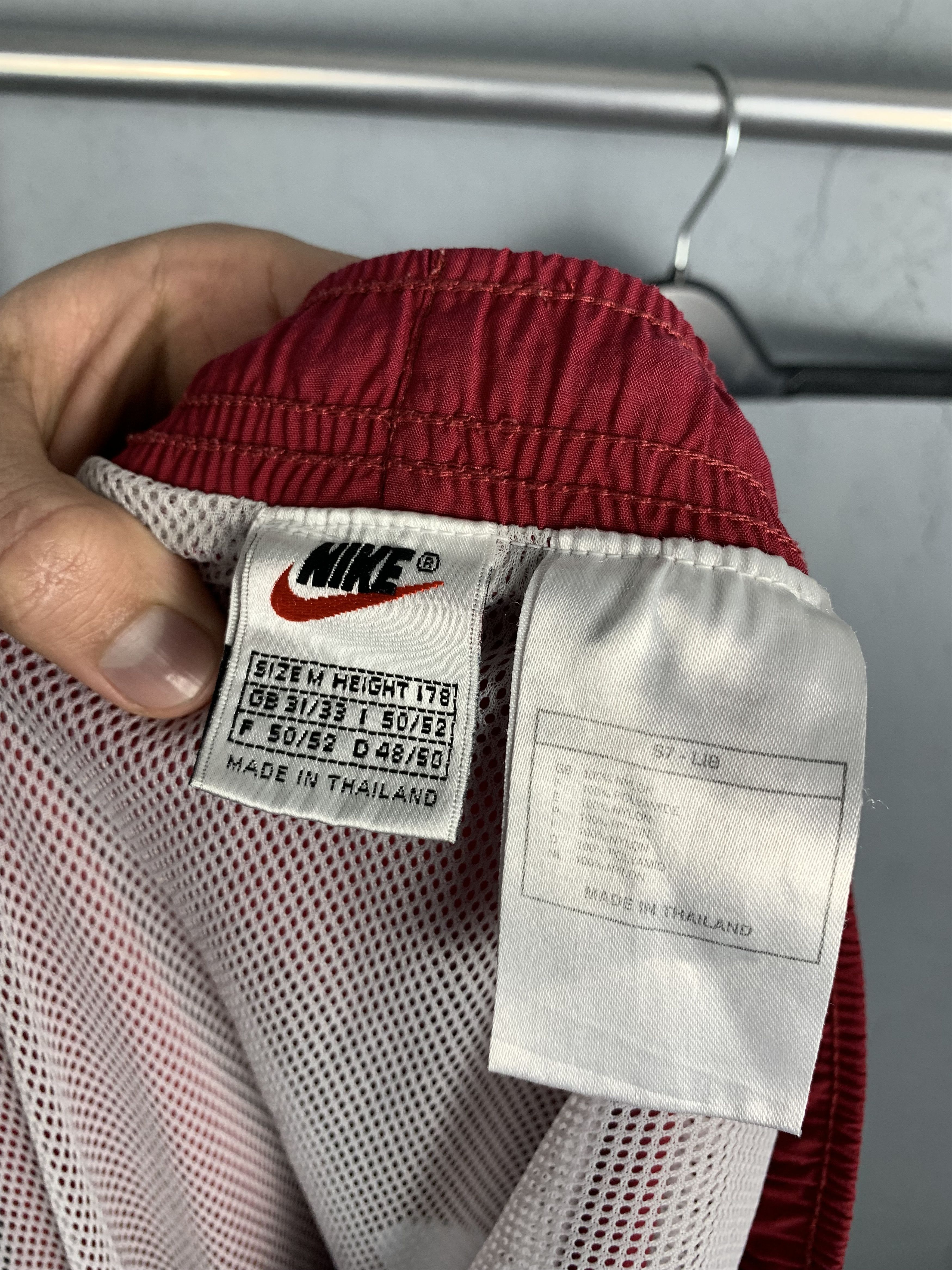 Nike × Vintage Nike 90'S Vintage Nylon Shorts Size US 32 / EU 48 - 7 Thumbnail
