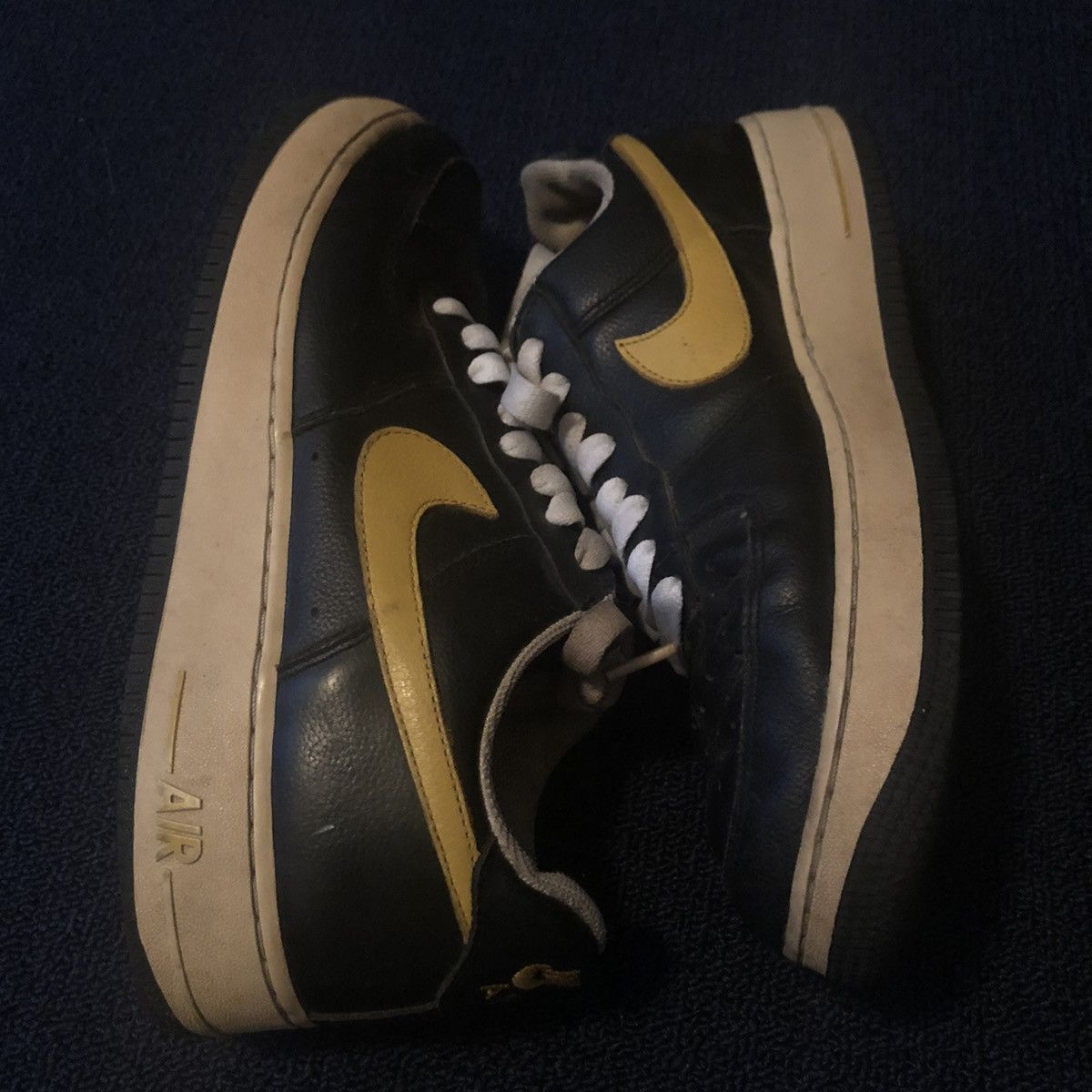 Nike × Vintage Vintage Nike Air Force 1 Black | University Gold Shoes 2004 Size US 9.5 / EU 42-43 - 3 Thumbnail