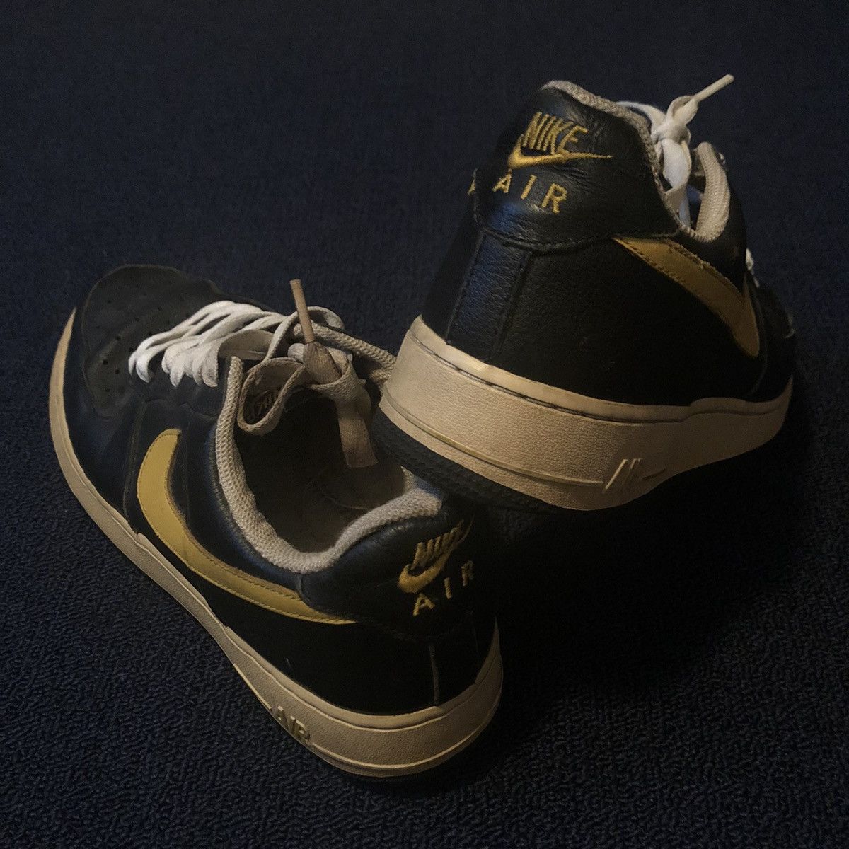 Nike × Vintage Vintage Nike Air Force 1 Black | University Gold Shoes 2004 Size US 9.5 / EU 42-43 - 7 Thumbnail