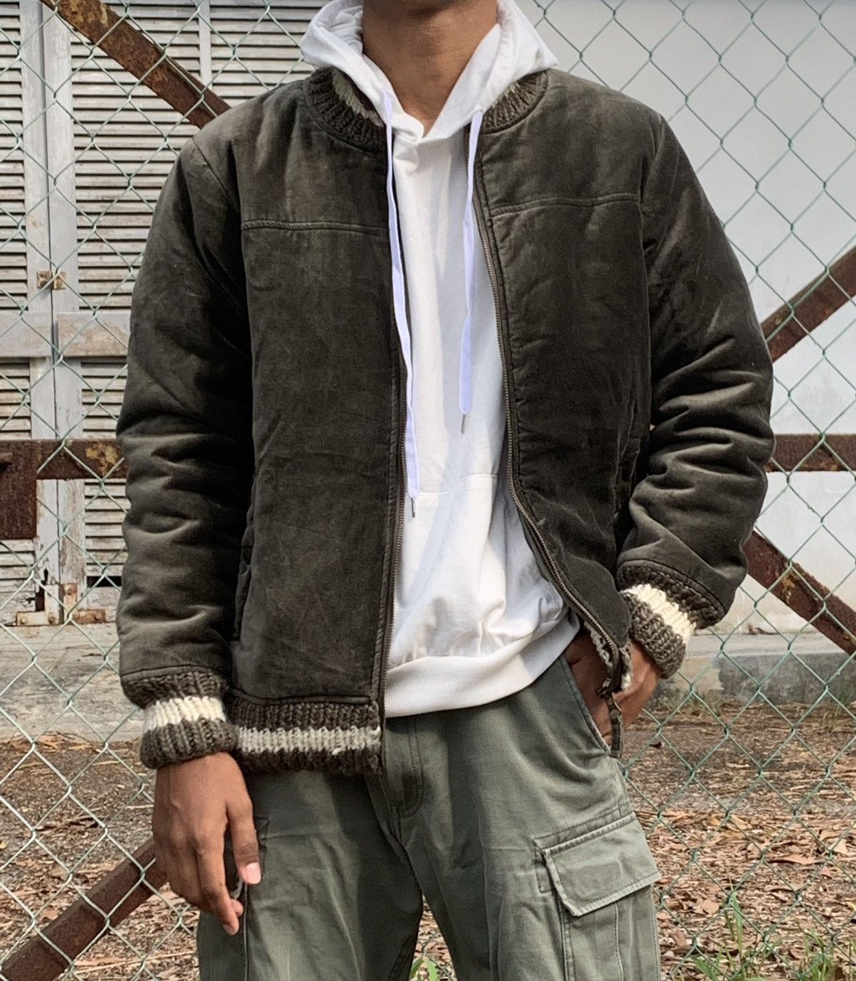 Vintage 👹Vintage Kaerney House Puffer Suede Bomber Jacket Size US M / EU 48-50 / 2 - 5 Thumbnail