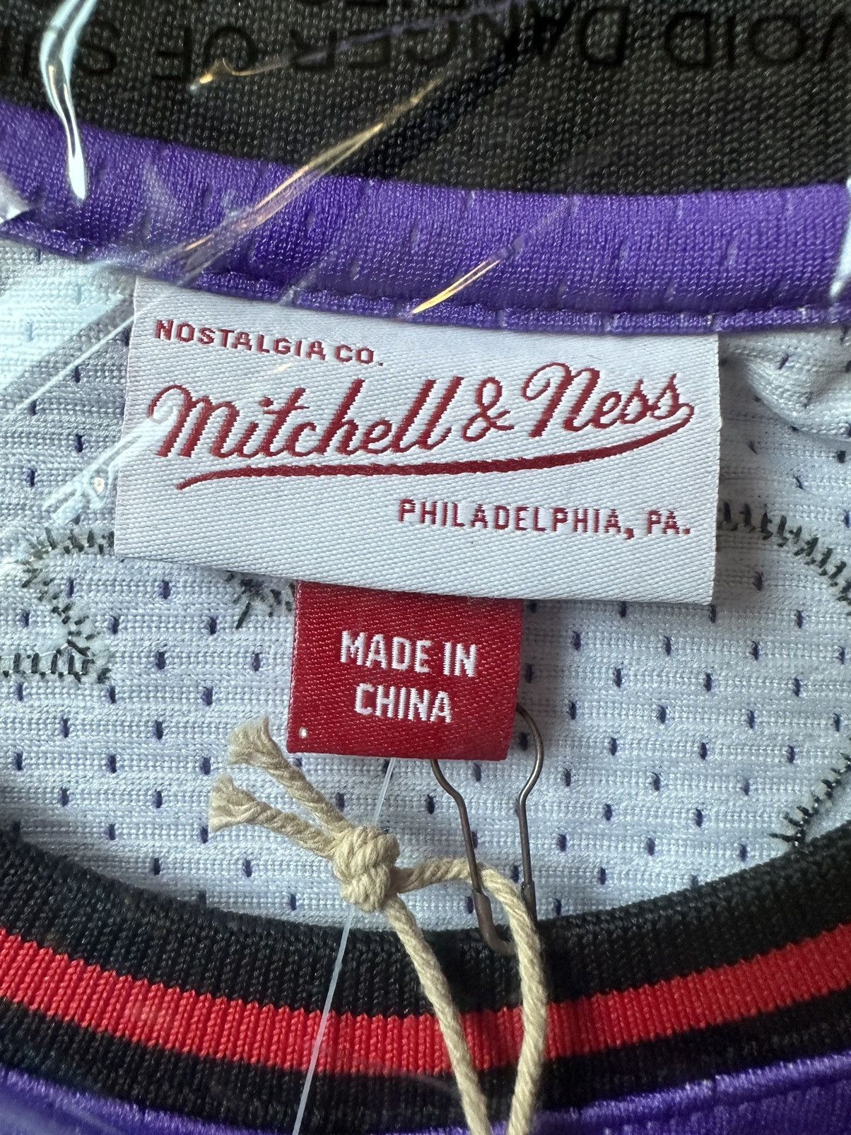 Mitchell & Ness × NBA × October's Very Own OVO Toronto Raptors x Mitchell & Ness Basketball Jersey Size US XL / EU 56 / 4 - 6 Thumbnail