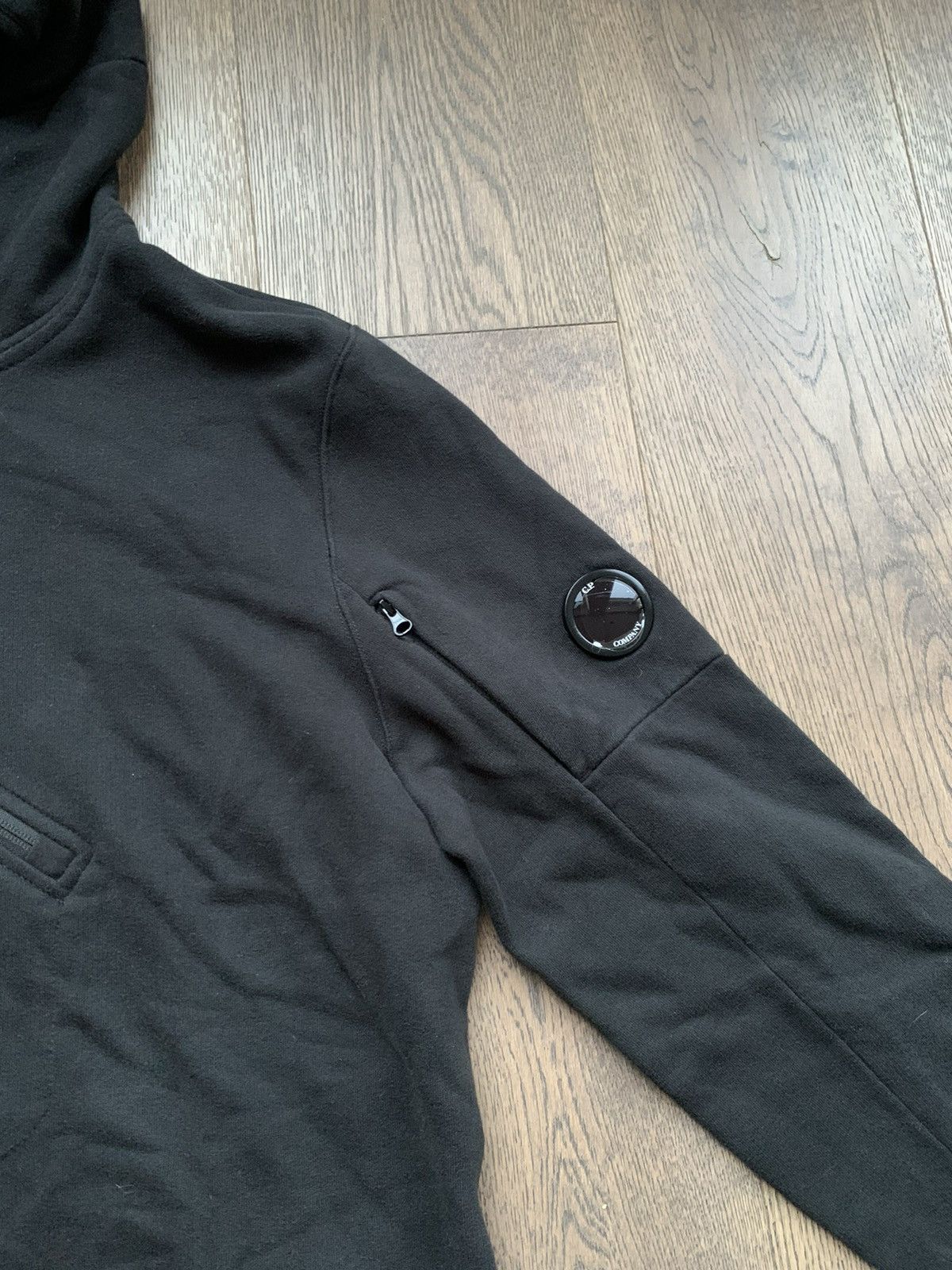 C.P. Company Emerized assymetrical zip tech hoodie Size US XL / EU 56 / 4 - 5 Thumbnail