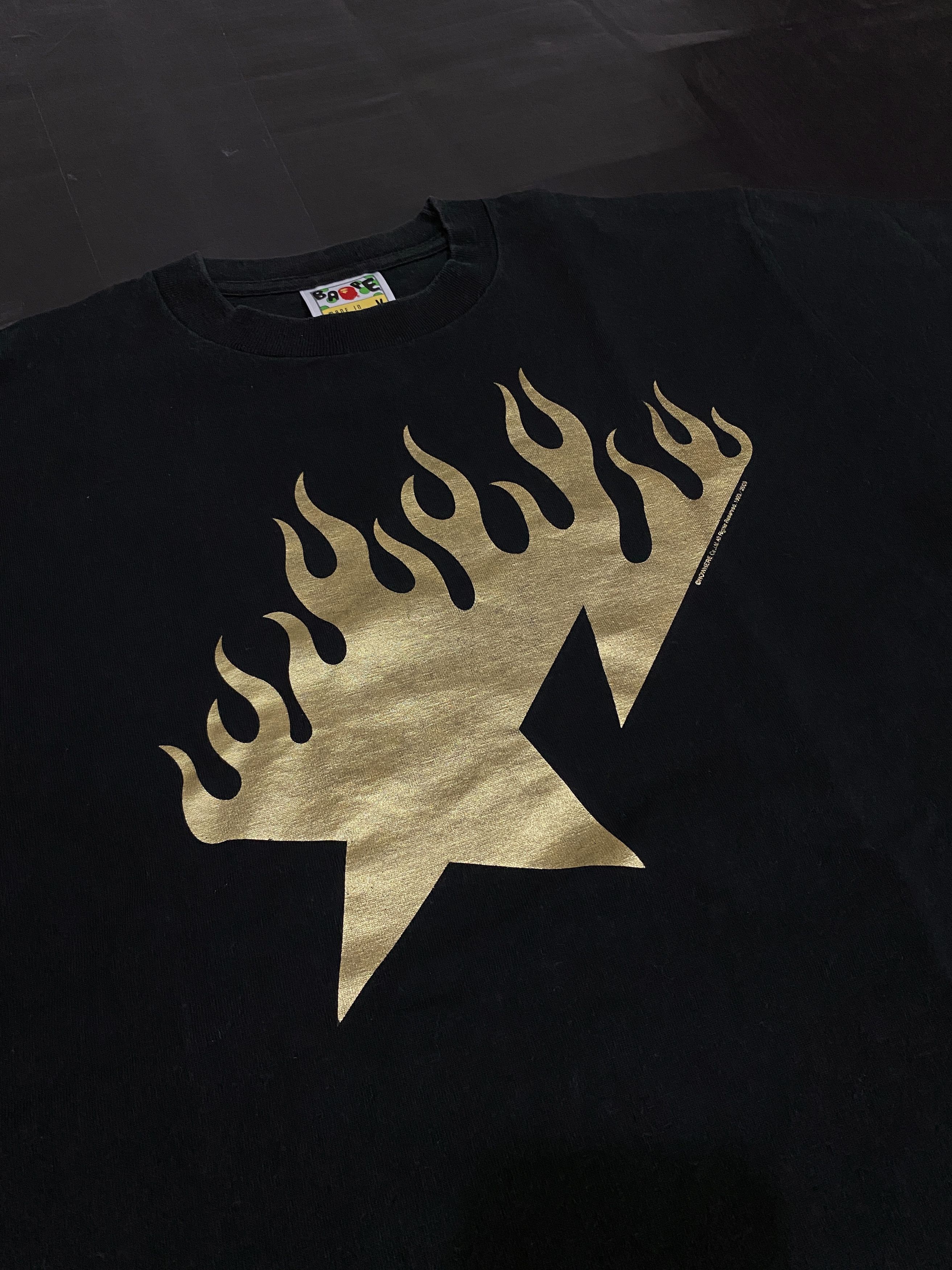 Bape Flaming Bapesta Tee Size US M / EU 48-50 / 2 - 1 Thumbnail